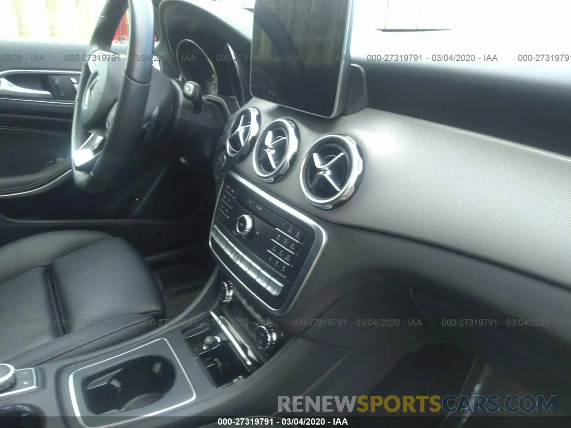 5 Photograph of a damaged car WDCTG4GB4KJ583428 MERCEDES-BENZ GLA 2019