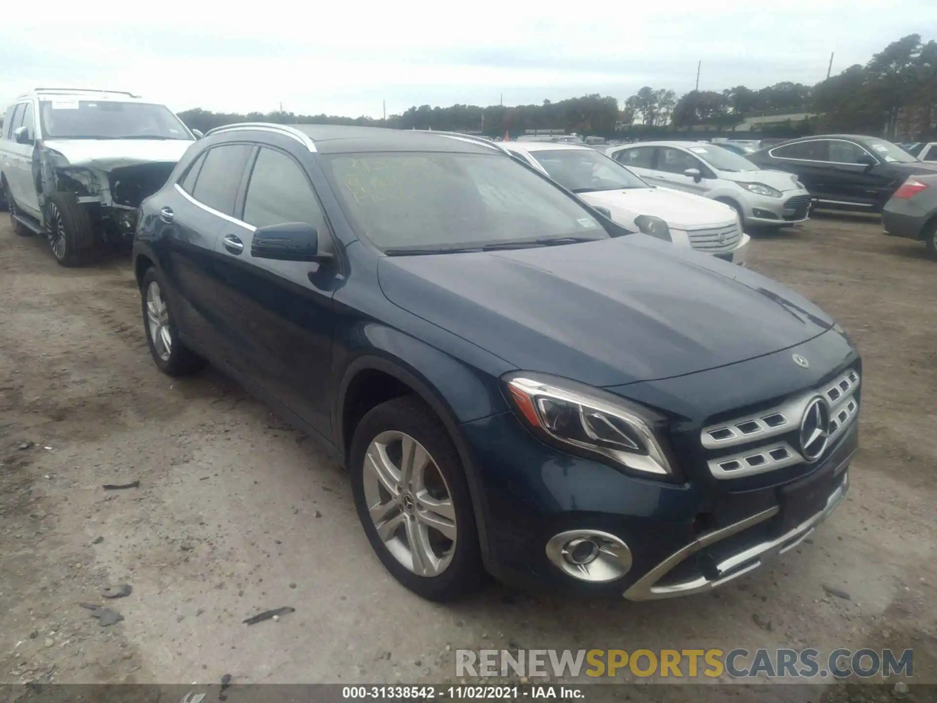 1 Photograph of a damaged car WDCTG4GB4KJ601104 MERCEDES-BENZ GLA 2019