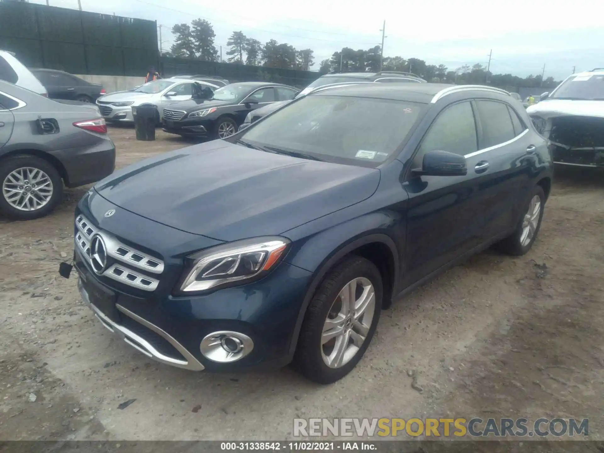 2 Photograph of a damaged car WDCTG4GB4KJ601104 MERCEDES-BENZ GLA 2019