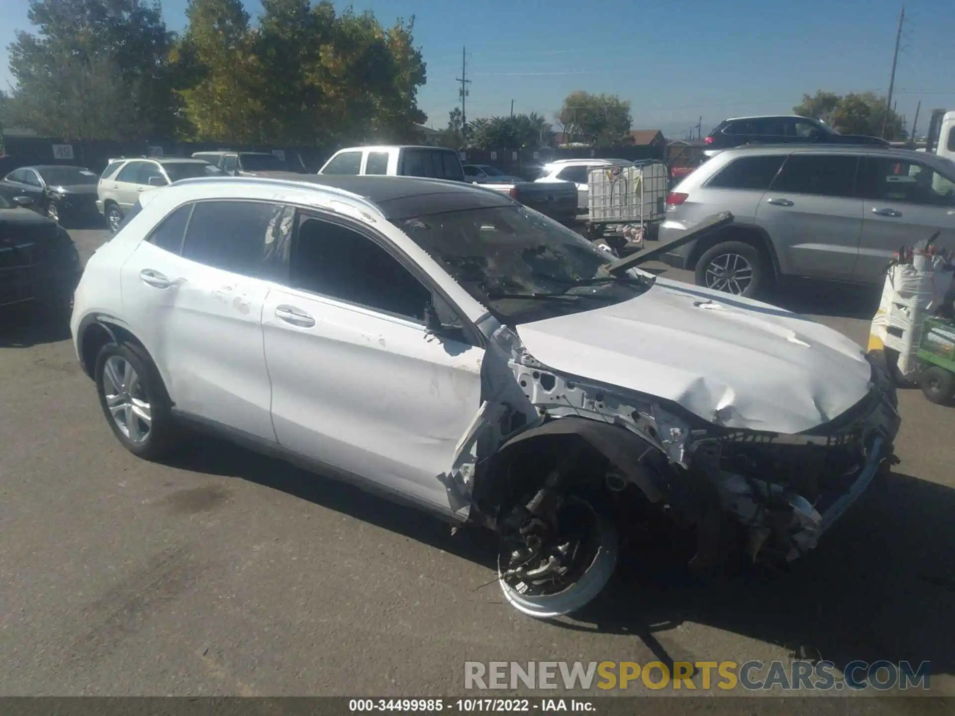 1 Photograph of a damaged car WDCTG4GB4KJ636967 MERCEDES-BENZ GLA 2019