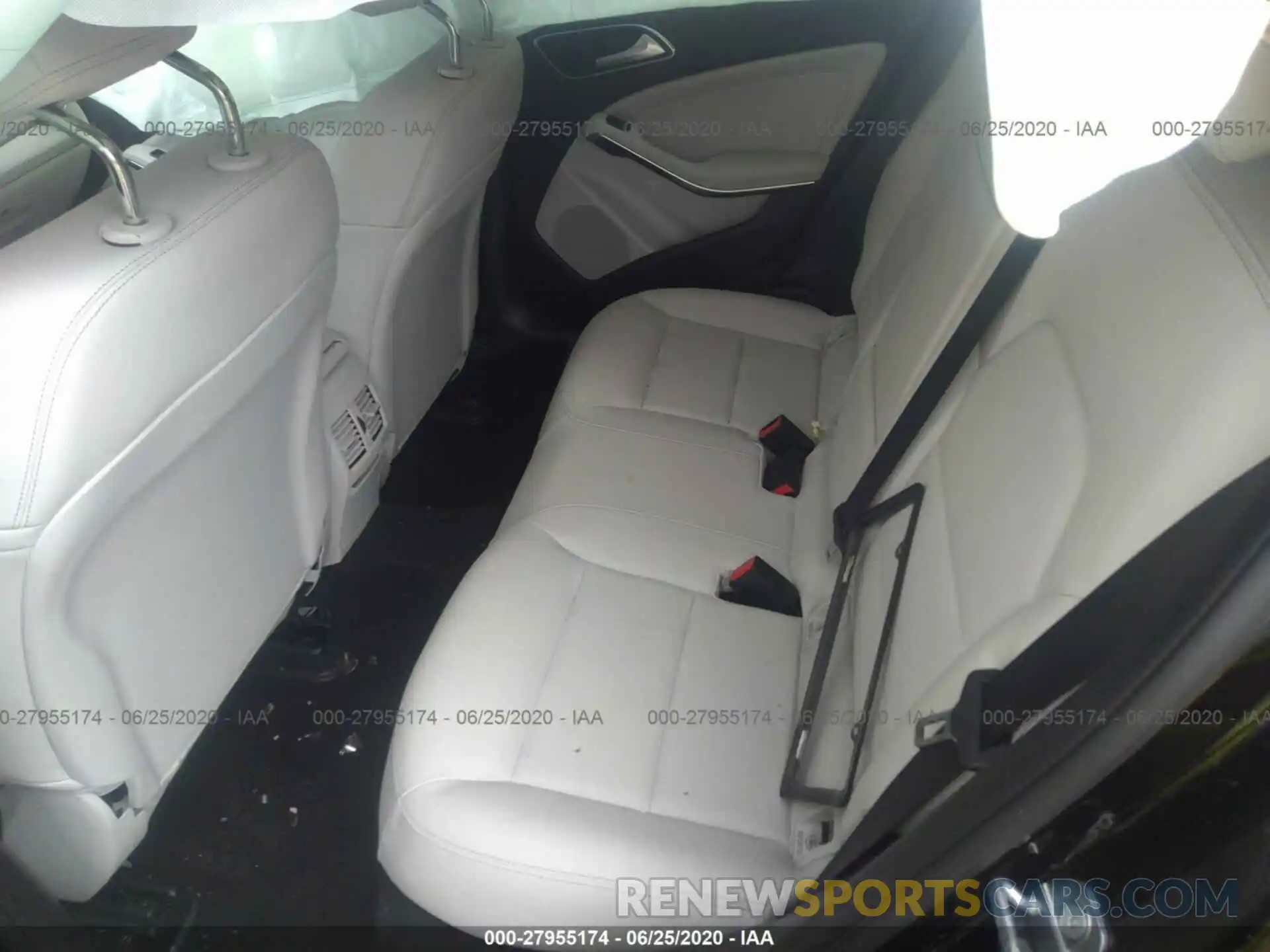 8 Photograph of a damaged car WDCTG4GB4KU012343 MERCEDES-BENZ GLA 2019