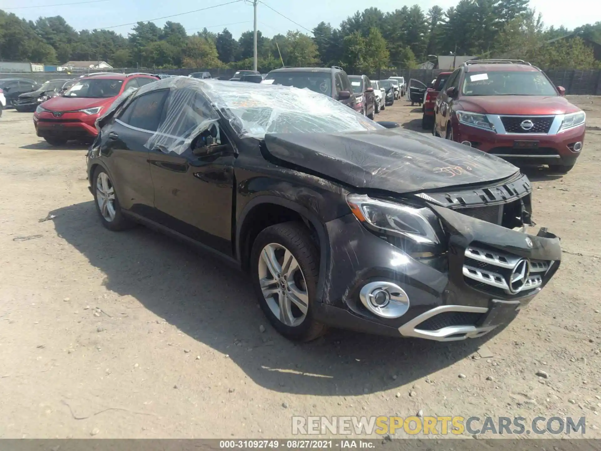 1 Photograph of a damaged car WDCTG4GB5KJ544587 MERCEDES-BENZ GLA 2019