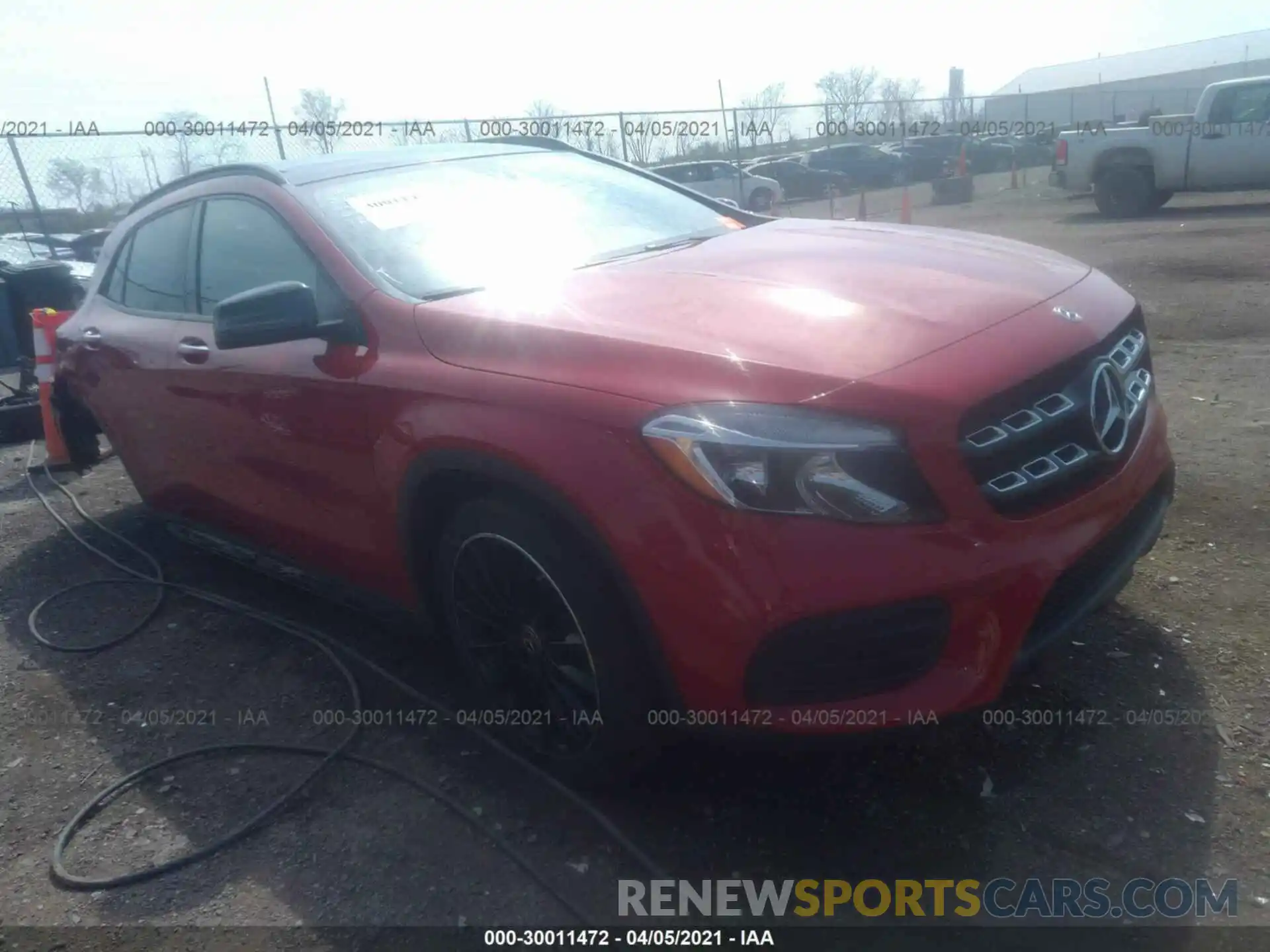 1 Photograph of a damaged car WDCTG4GB5KJ573202 MERCEDES-BENZ GLA 2019