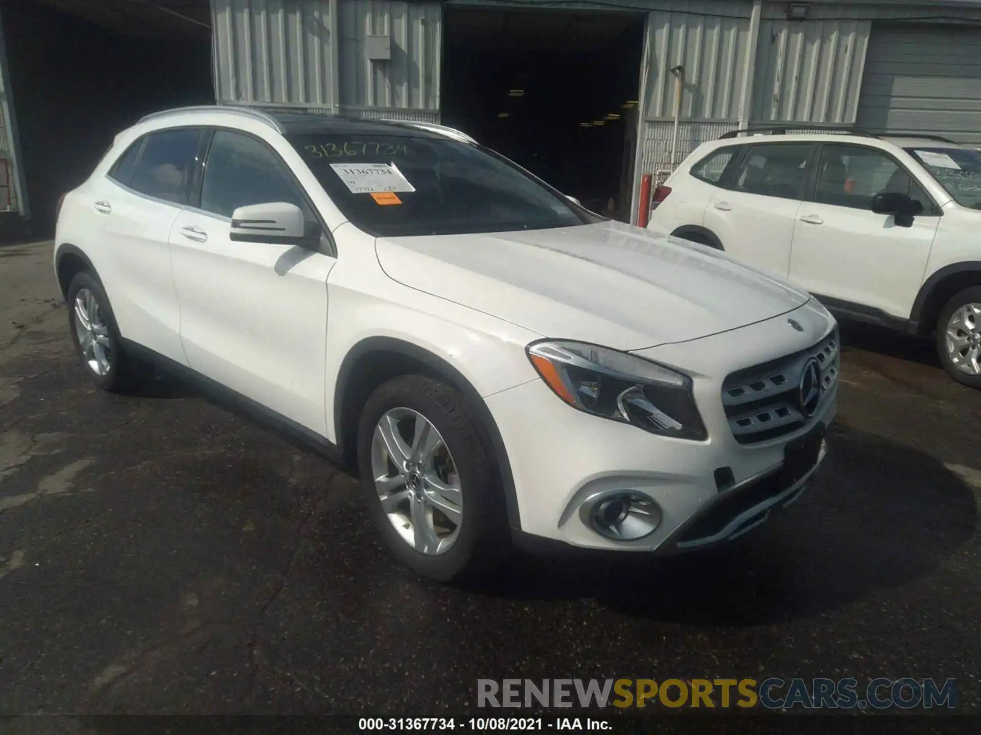 1 Photograph of a damaged car WDCTG4GB5KJ616789 MERCEDES-BENZ GLA 2019