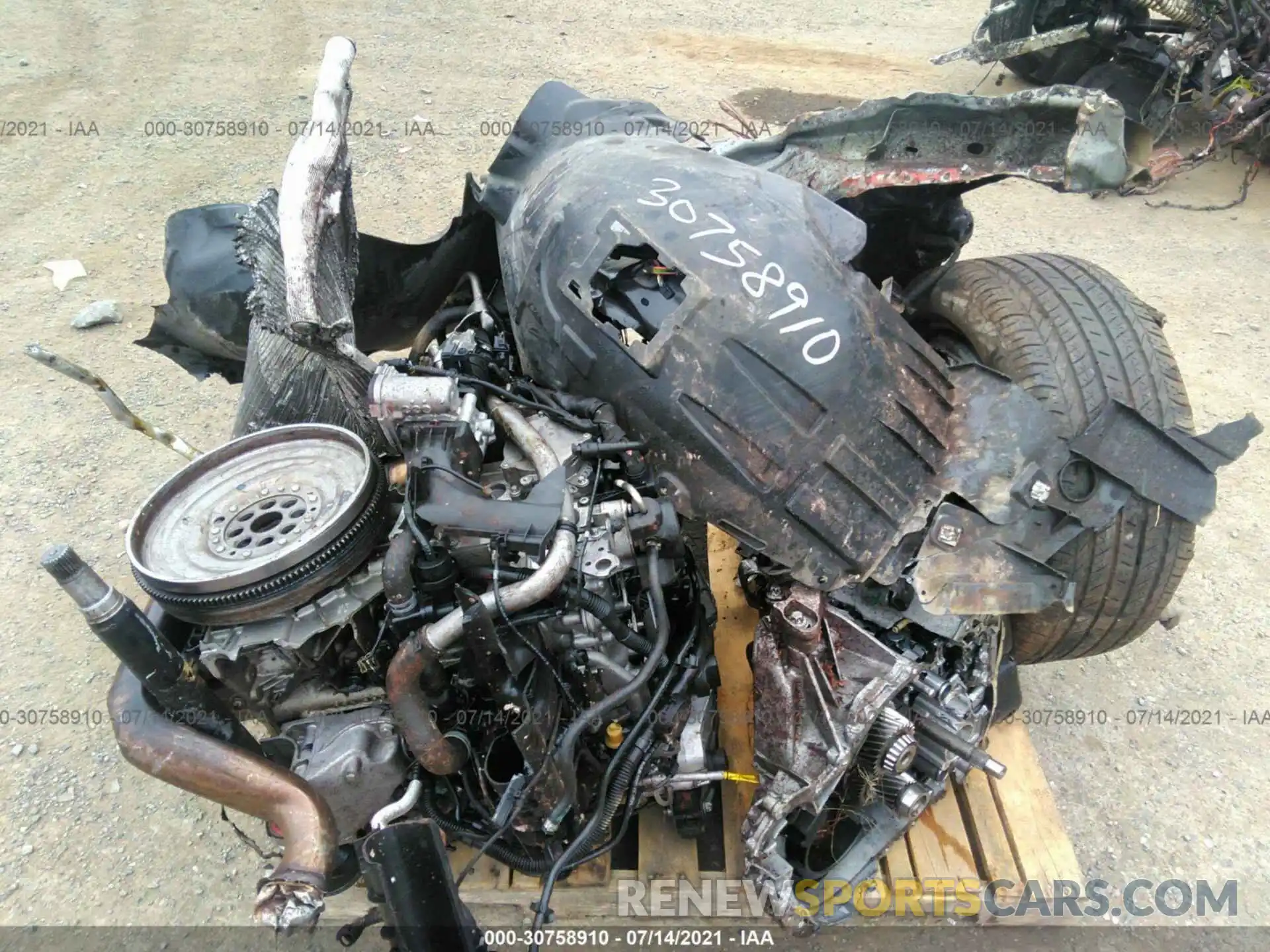 11 Photograph of a damaged car WDCTG4GB5KU016000 MERCEDES-BENZ GLA 2019