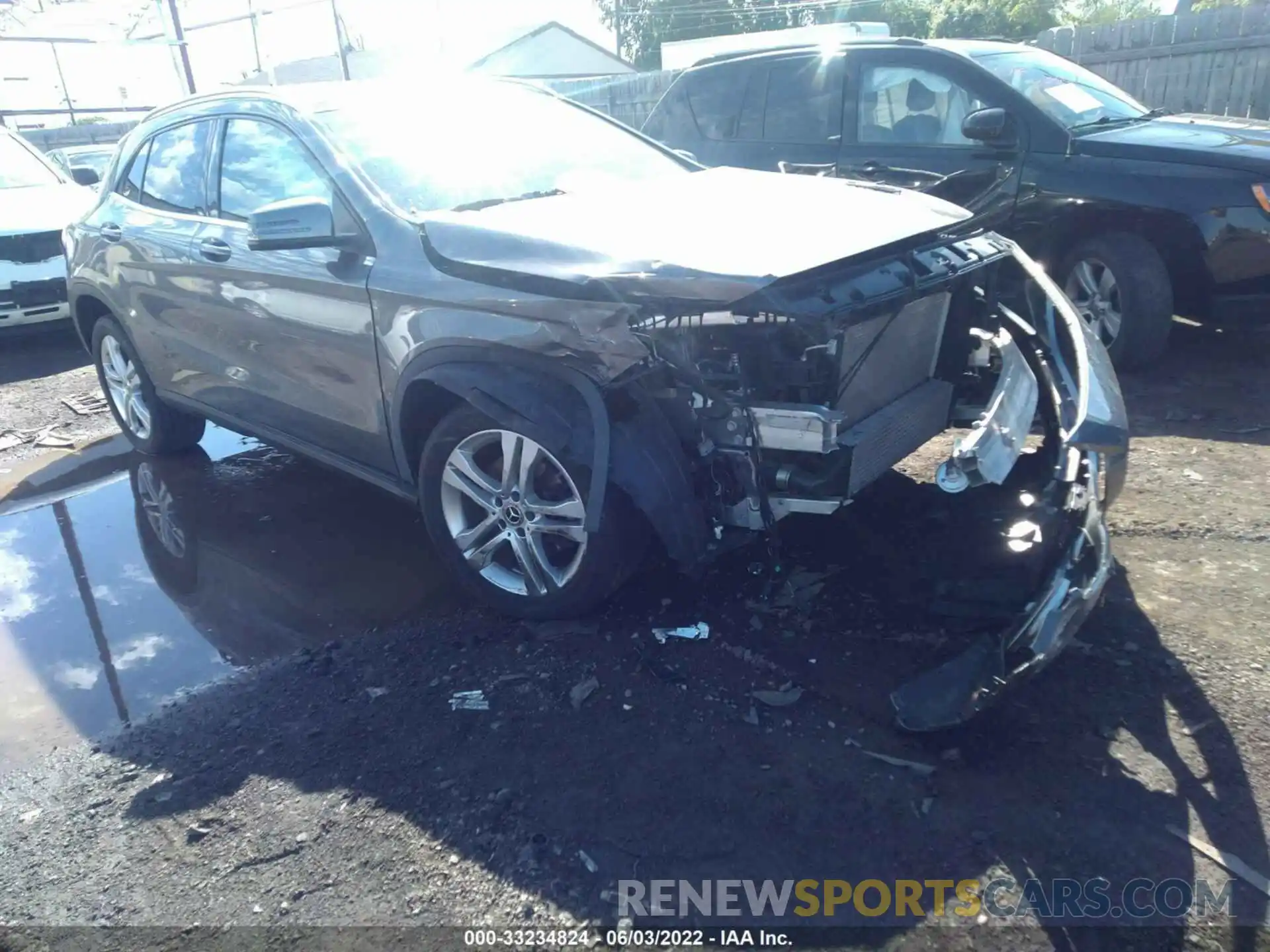 1 Photograph of a damaged car WDCTG4GB6KJ546171 MERCEDES-BENZ GLA 2019