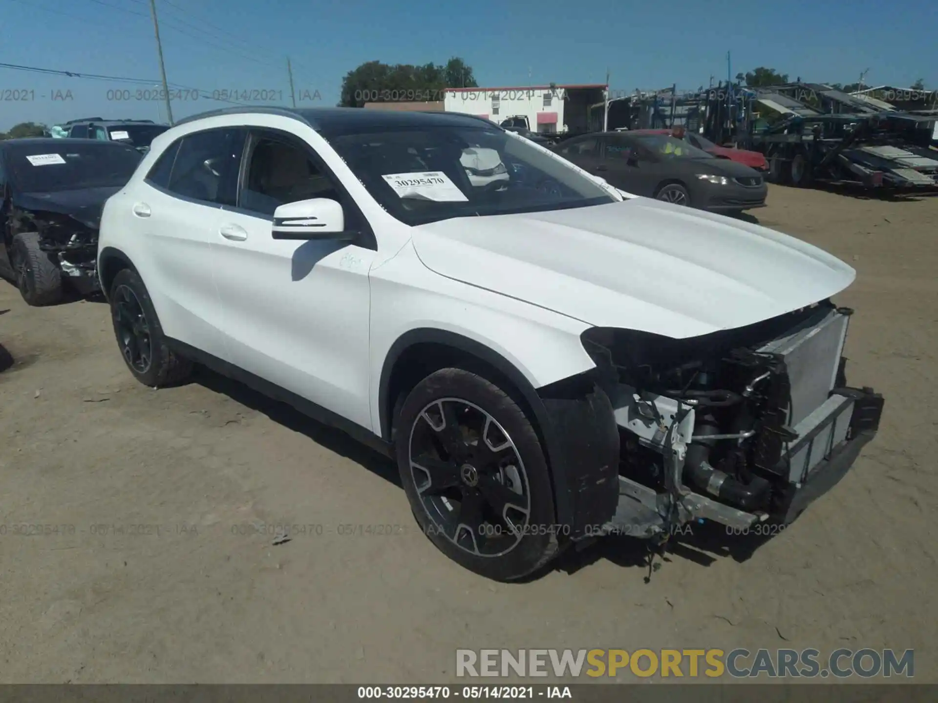 1 Photograph of a damaged car WDCTG4GB6KJ549068 MERCEDES-BENZ GLA 2019