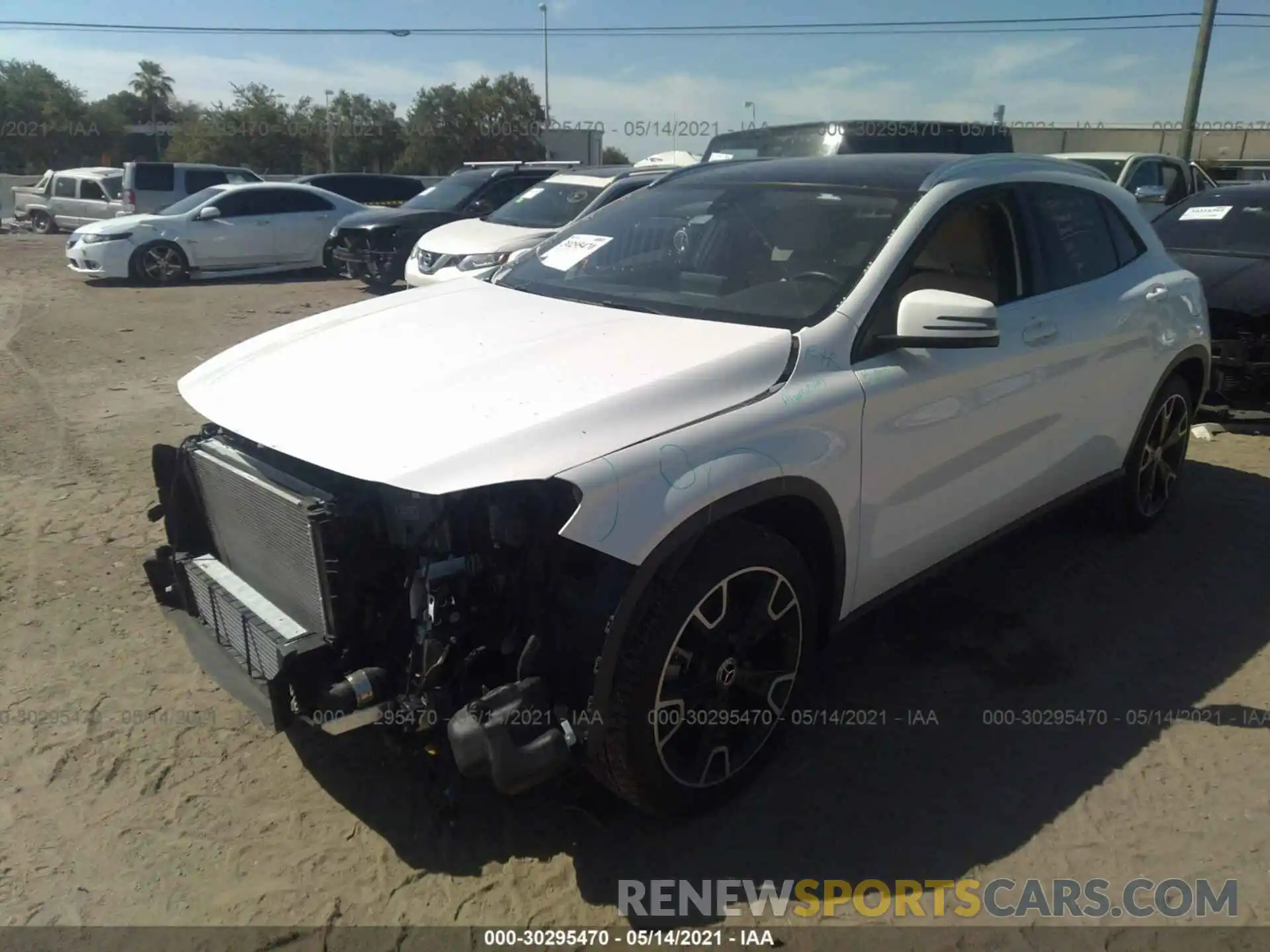 2 Photograph of a damaged car WDCTG4GB6KJ549068 MERCEDES-BENZ GLA 2019