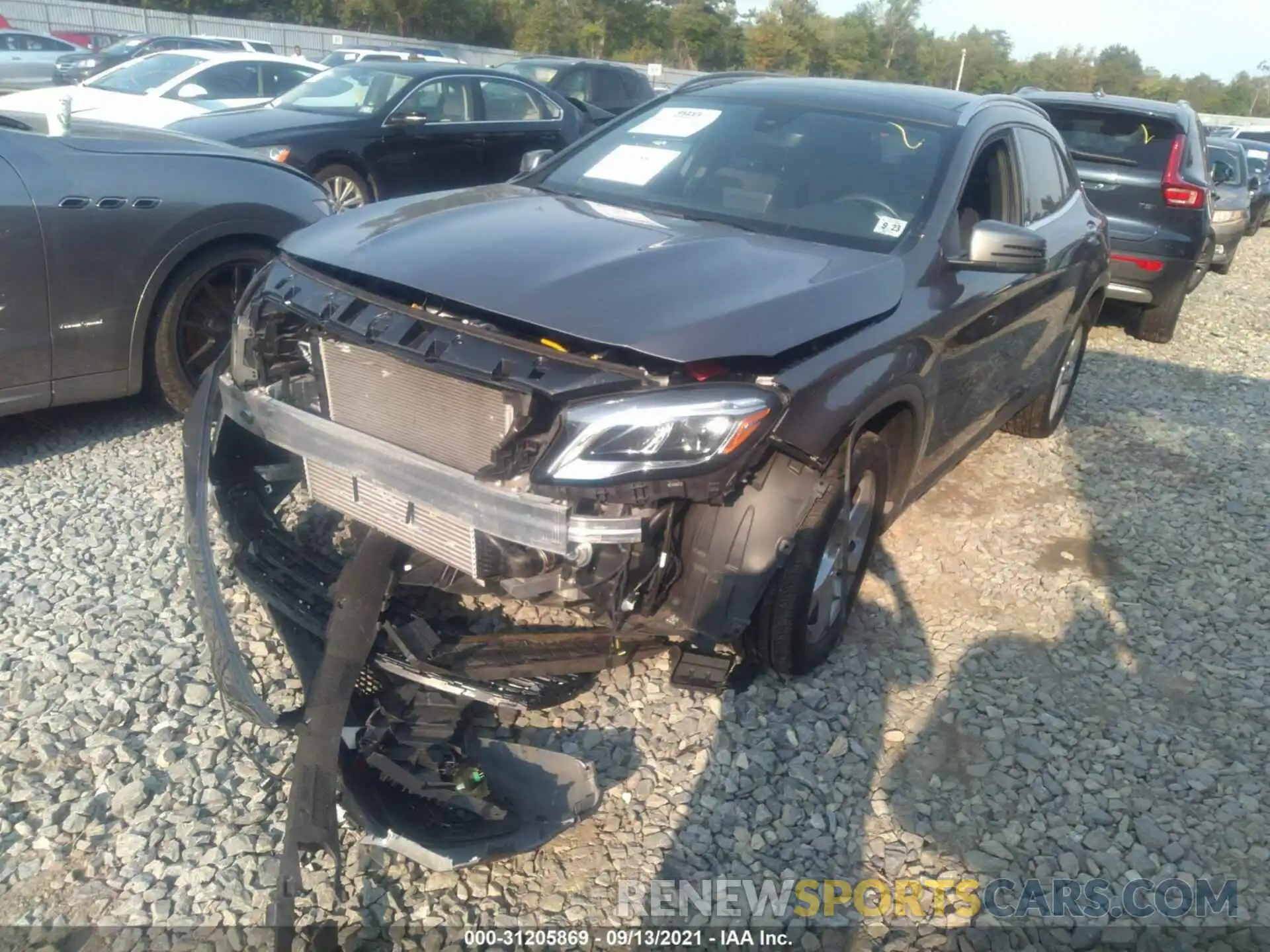 2 Photograph of a damaged car WDCTG4GB7KJ550763 MERCEDES-BENZ GLA 2019