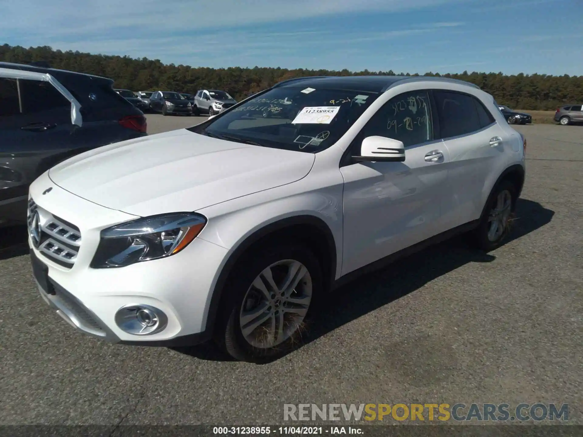 2 Photograph of a damaged car WDCTG4GB7KJ646036 MERCEDES-BENZ GLA 2019