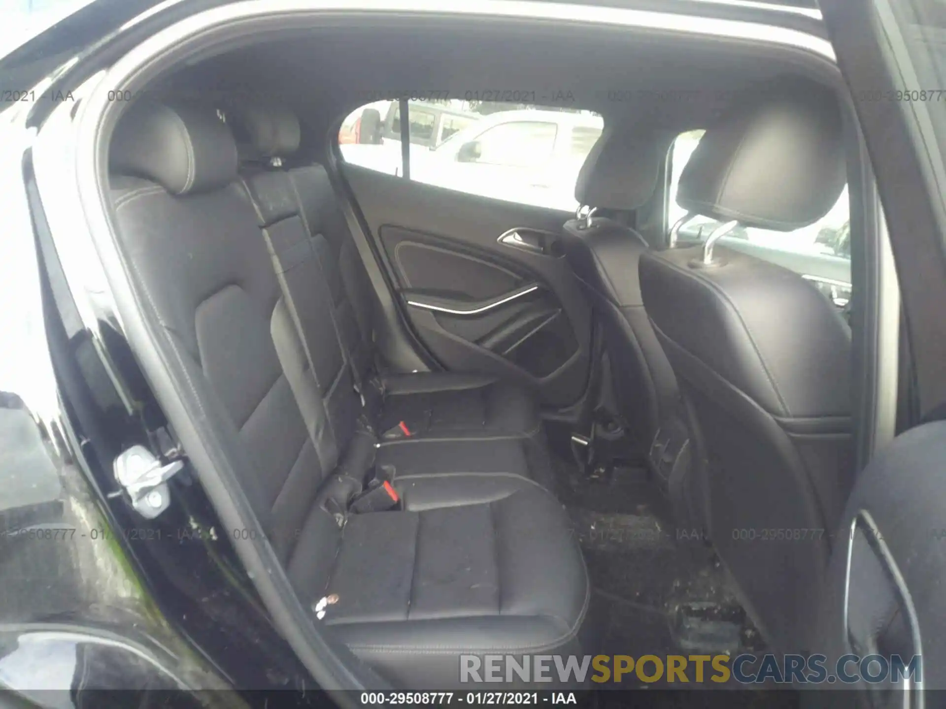 8 Photograph of a damaged car WDCTG4GB7KU011820 MERCEDES-BENZ GLA 2019