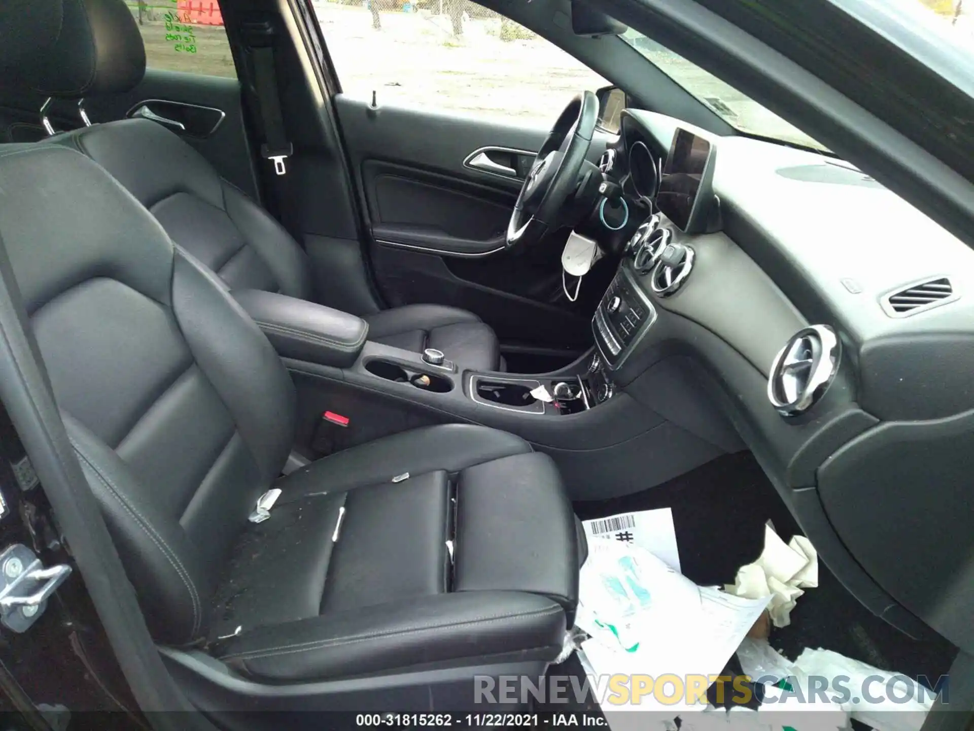 5 Photograph of a damaged car WDCTG4GB7KU013597 MERCEDES-BENZ GLA 2019