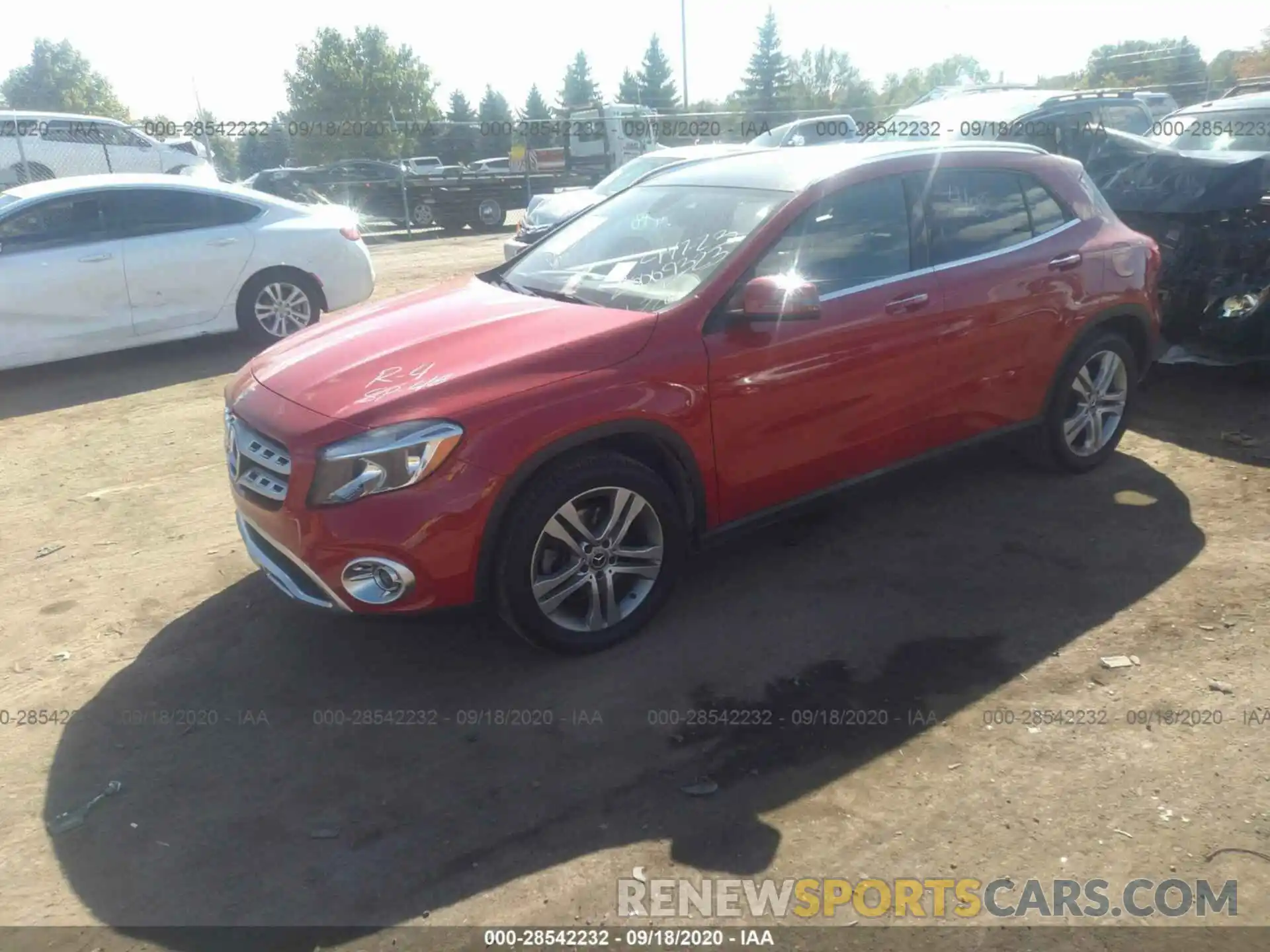 2 Photograph of a damaged car WDCTG4GB8KJ552263 MERCEDES-BENZ GLA 2019