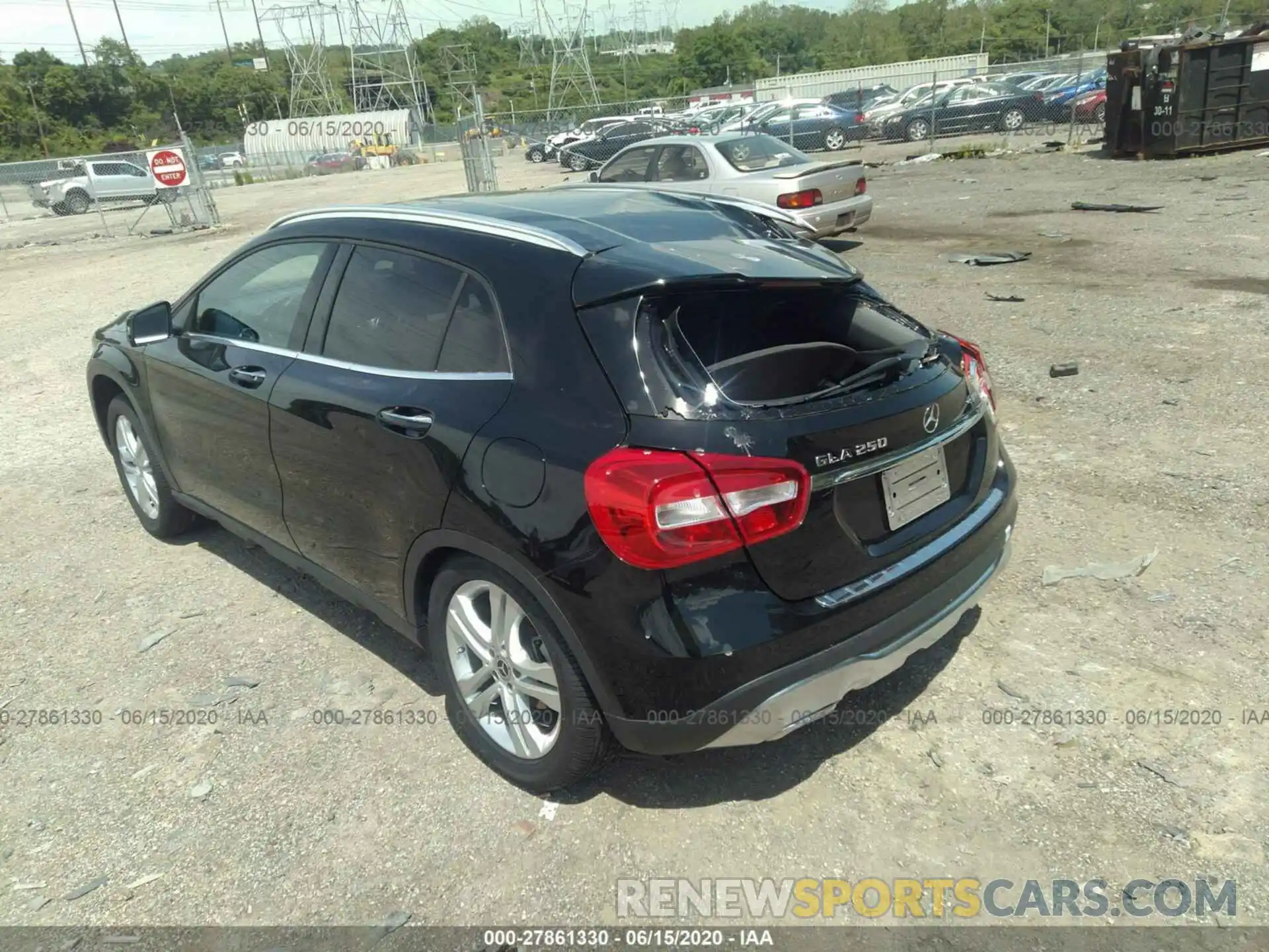 3 Photograph of a damaged car WDCTG4GB8KJ584890 MERCEDES-BENZ GLA 2019