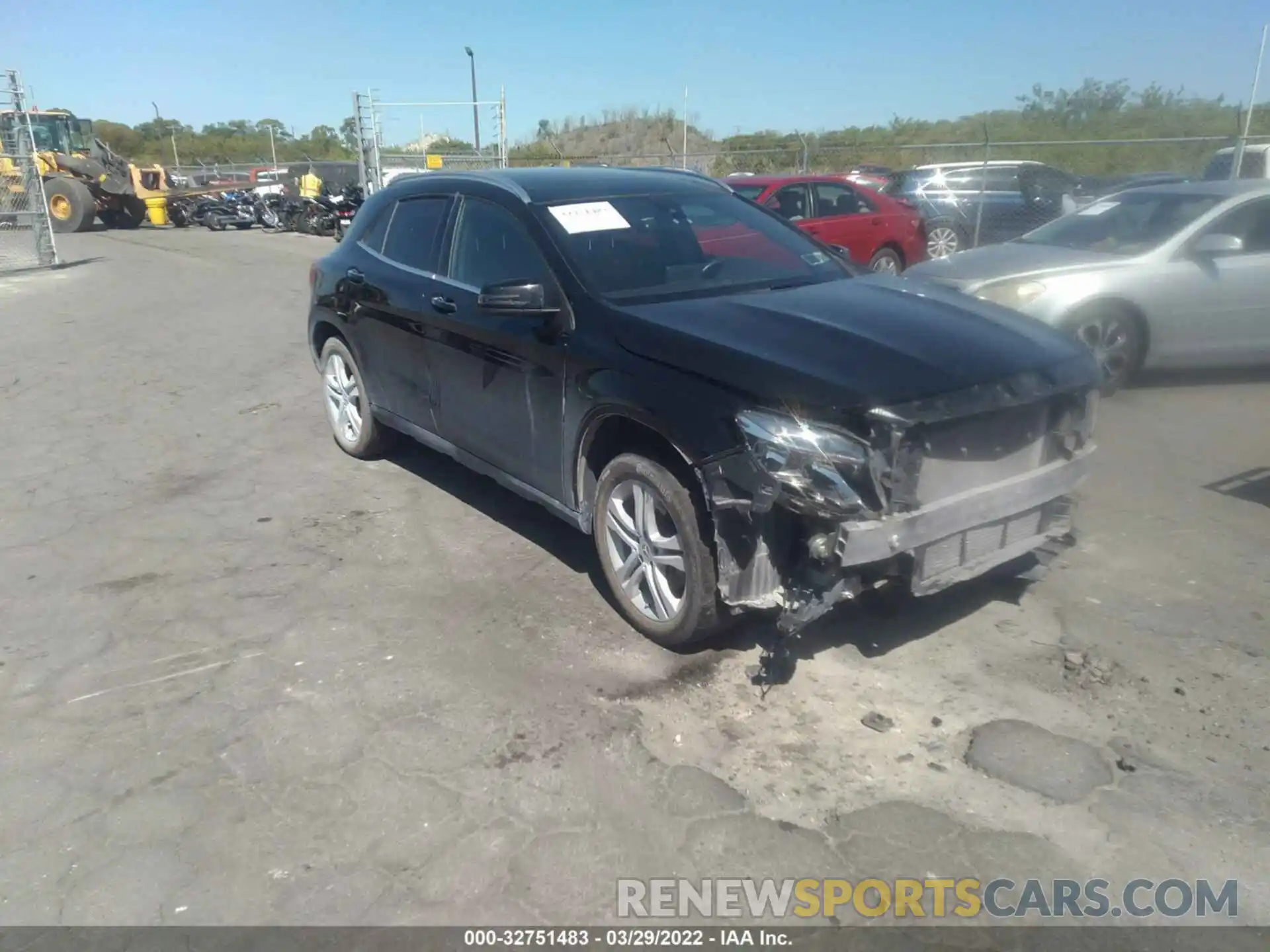 1 Photograph of a damaged car WDCTG4GB8KU009218 MERCEDES-BENZ GLA 2019