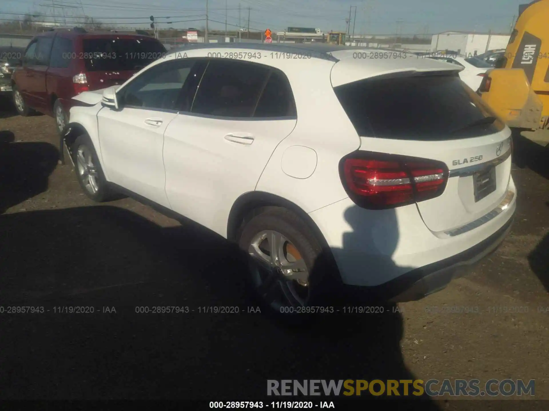 3 Photograph of a damaged car WDCTG4GB9KJ549419 MERCEDES-BENZ GLA 2019