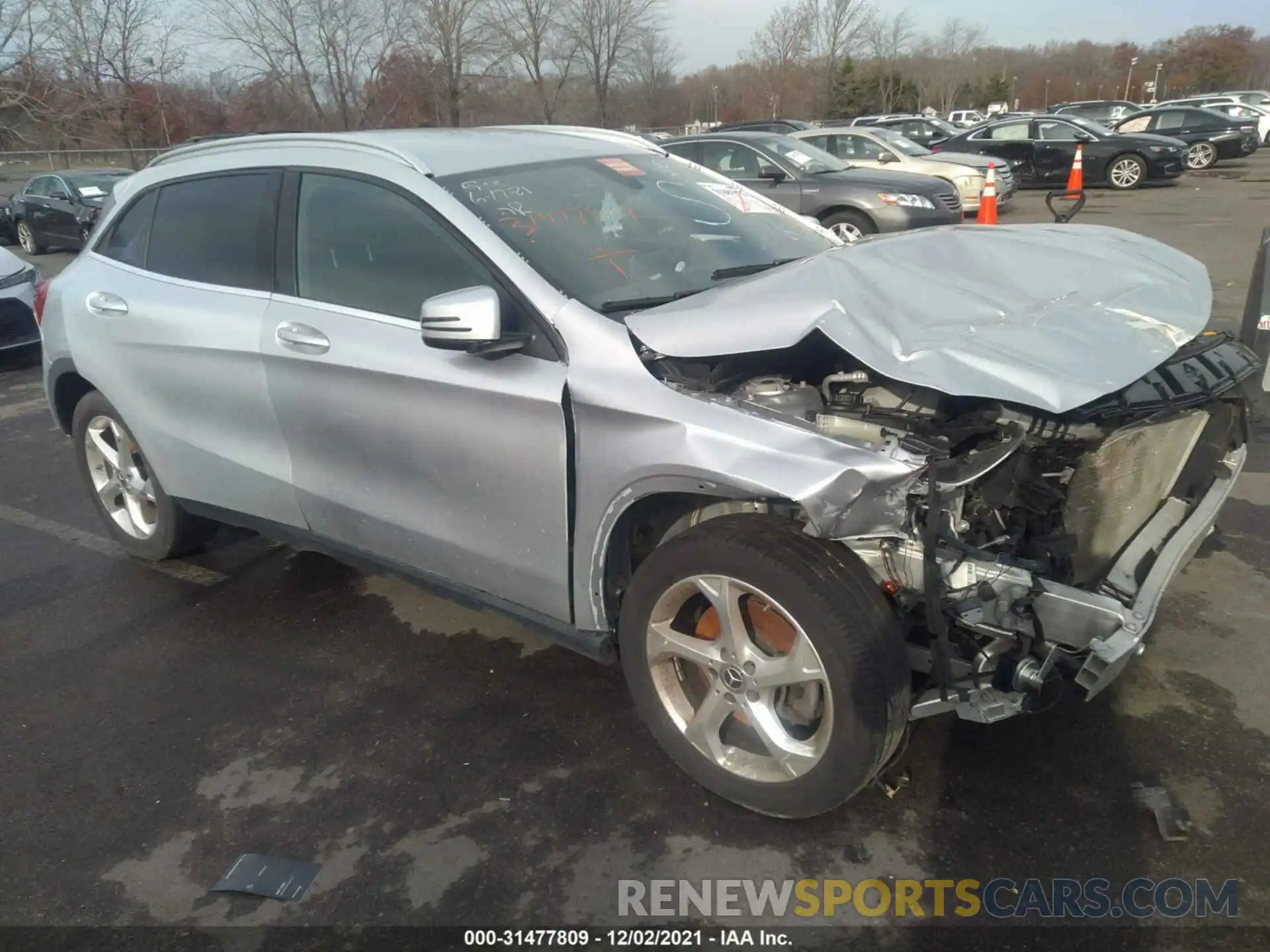 1 Photograph of a damaged car WDCTG4GB9KJ585983 MERCEDES-BENZ GLA 2019