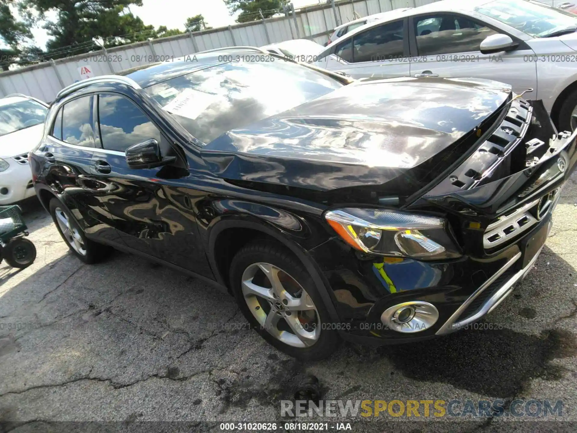 1 Photograph of a damaged car WDCTG4GB9KJ586888 MERCEDES-BENZ GLA 2019