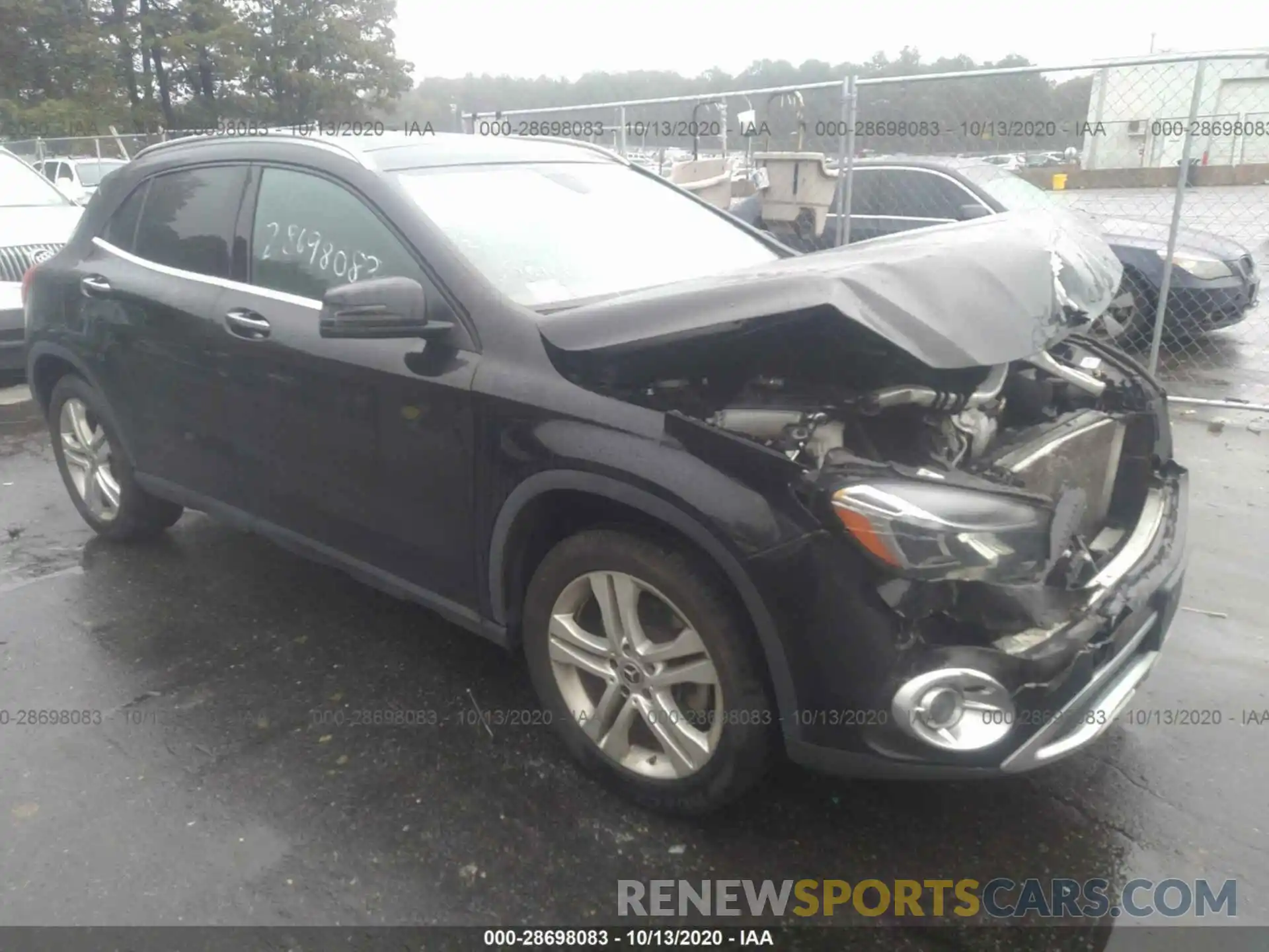 1 Photograph of a damaged car WDCTG4GBXKJ556606 MERCEDES-BENZ GLA 2019