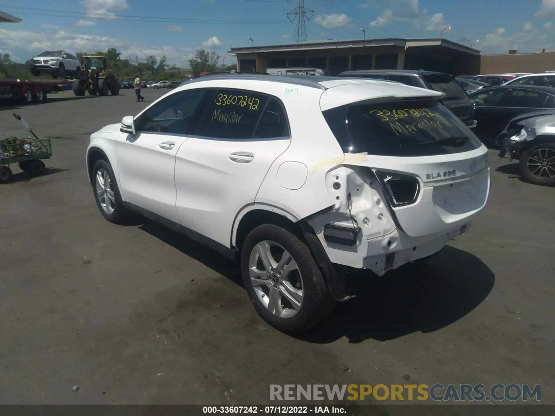 3 Photograph of a damaged car WDCTG4GBXKJ590657 MERCEDES-BENZ GLA 2019