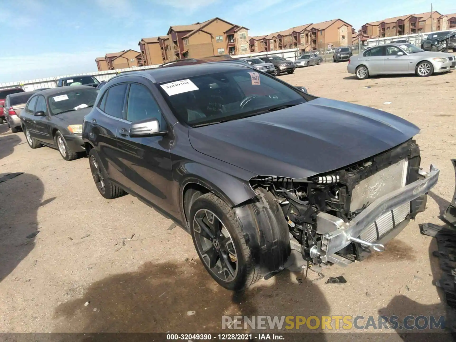 1 Photograph of a damaged car WDCTG4GBXKJ611524 MERCEDES-BENZ GLA 2019