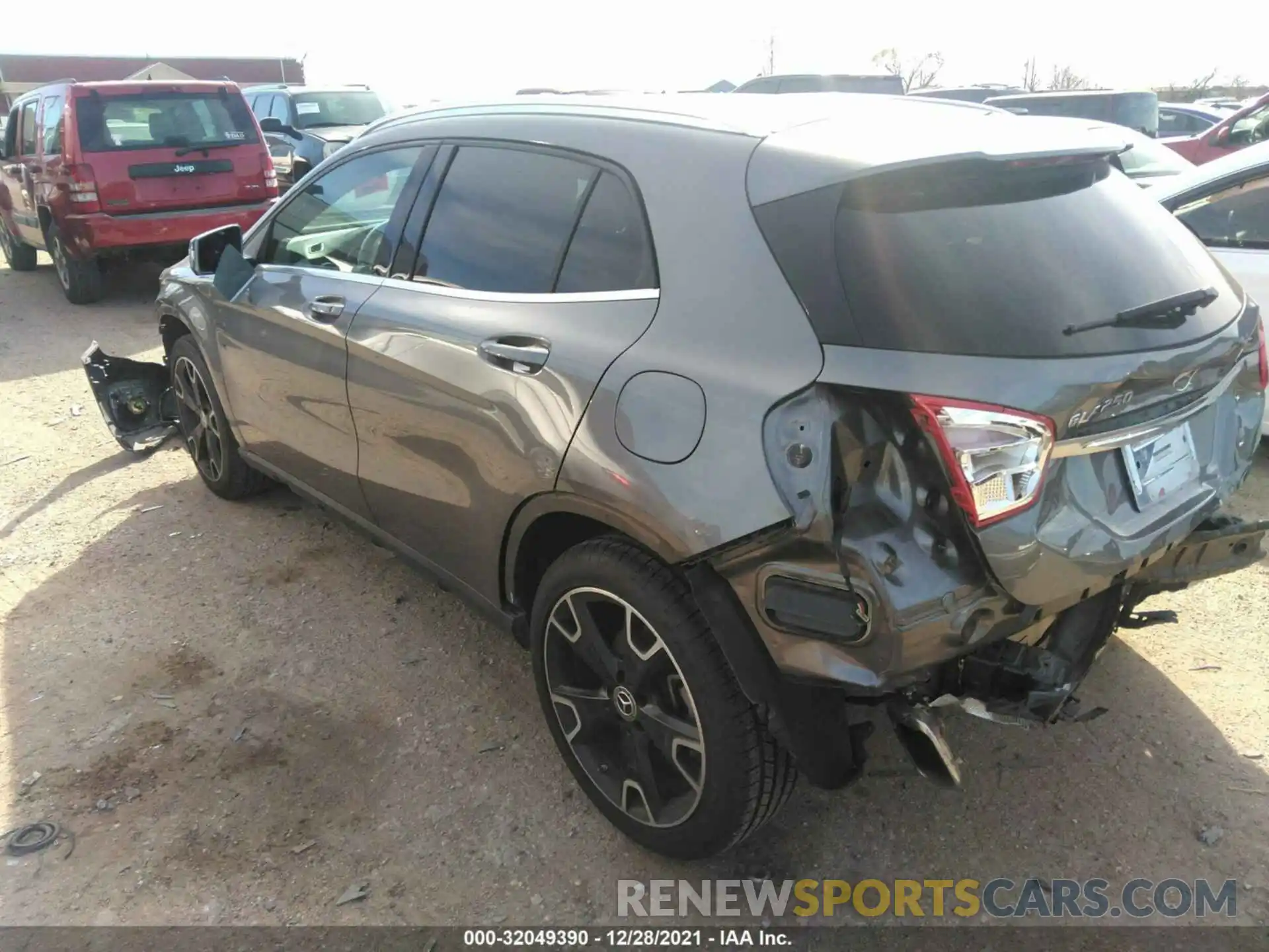 3 Photograph of a damaged car WDCTG4GBXKJ611524 MERCEDES-BENZ GLA 2019