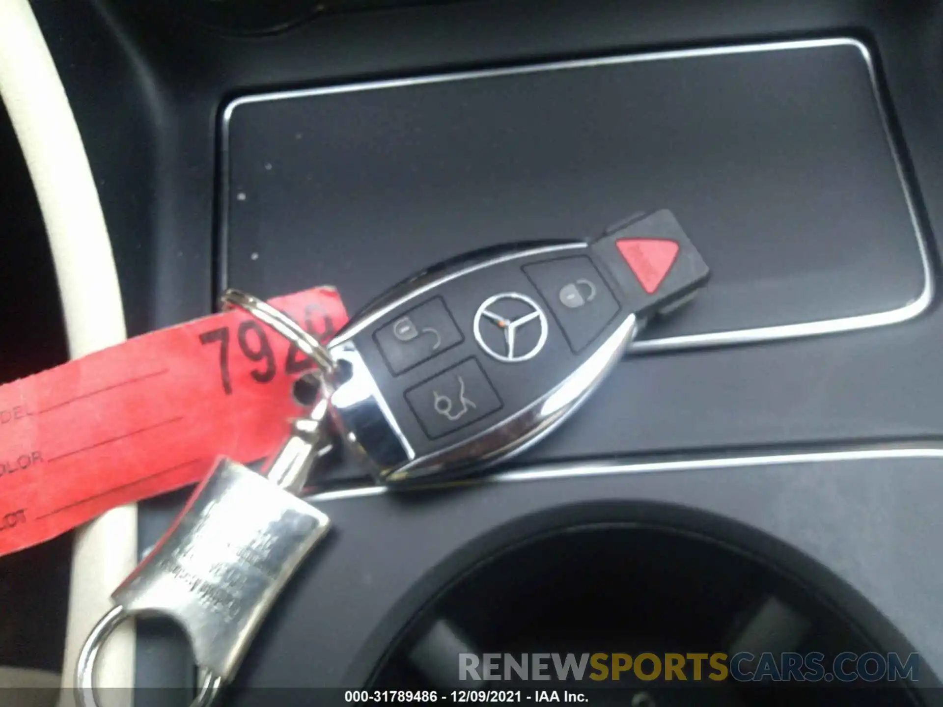 11 Photograph of a damaged car WDCTG4GBXKJ630378 MERCEDES-BENZ GLA 2019