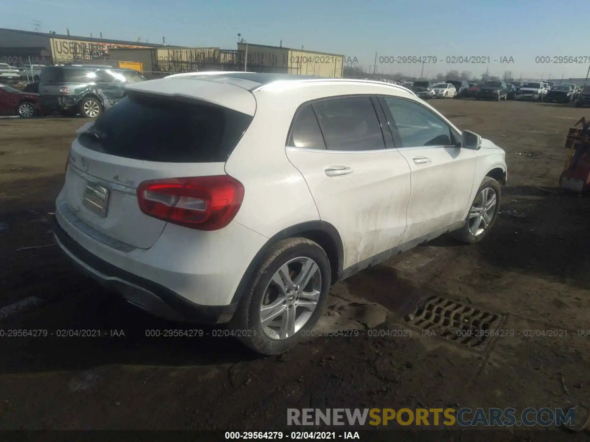 4 Фотография поврежденного автомобиля WDCTG4GBXKU012377 MERCEDES-BENZ GLA 2019