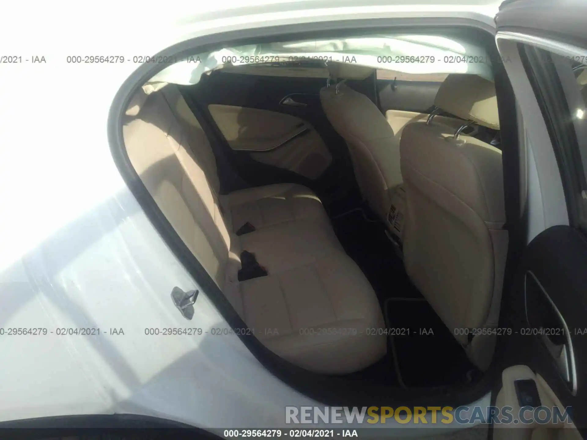 8 Photograph of a damaged car WDCTG4GBXKU012377 MERCEDES-BENZ GLA 2019