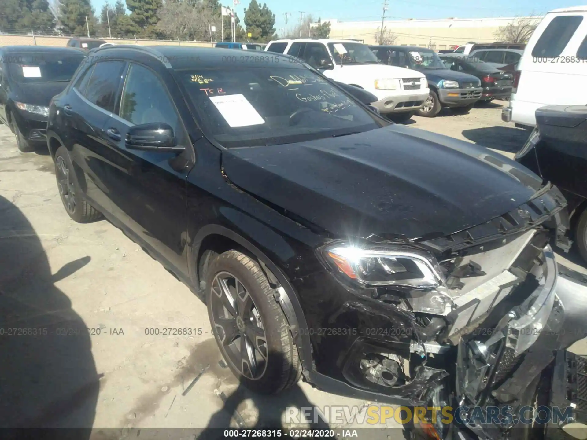 1 Photograph of a damaged car WDCTG4GBXKU013156 MERCEDES-BENZ GLA 2019