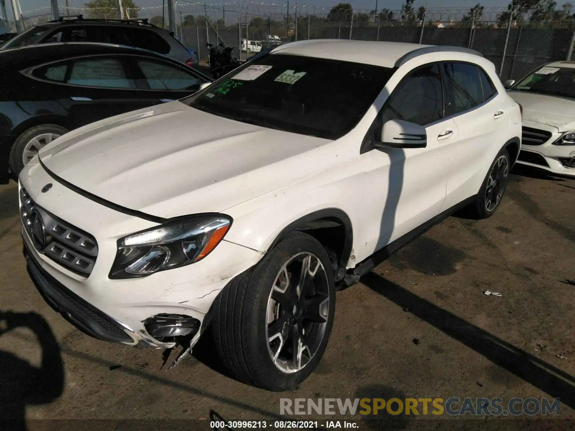 2 Photograph of a damaged car W1NTG4EB4LU030442 MERCEDES-BENZ GLA 2020