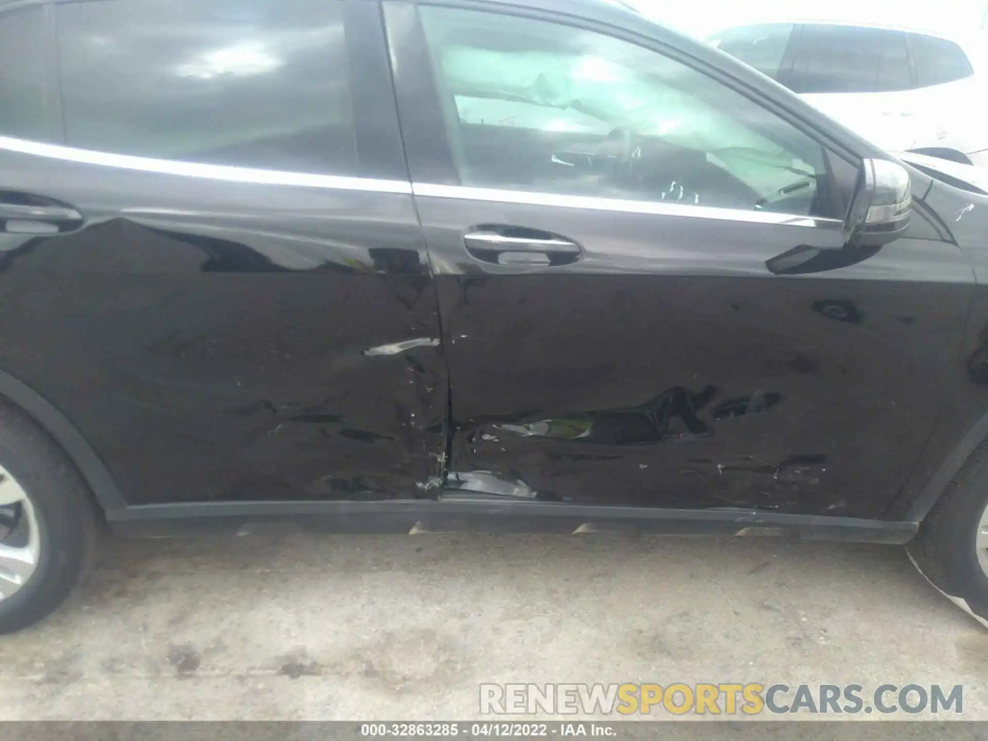 6 Photograph of a damaged car W1NTG4EB6LJ691407 MERCEDES-BENZ GLA 2020