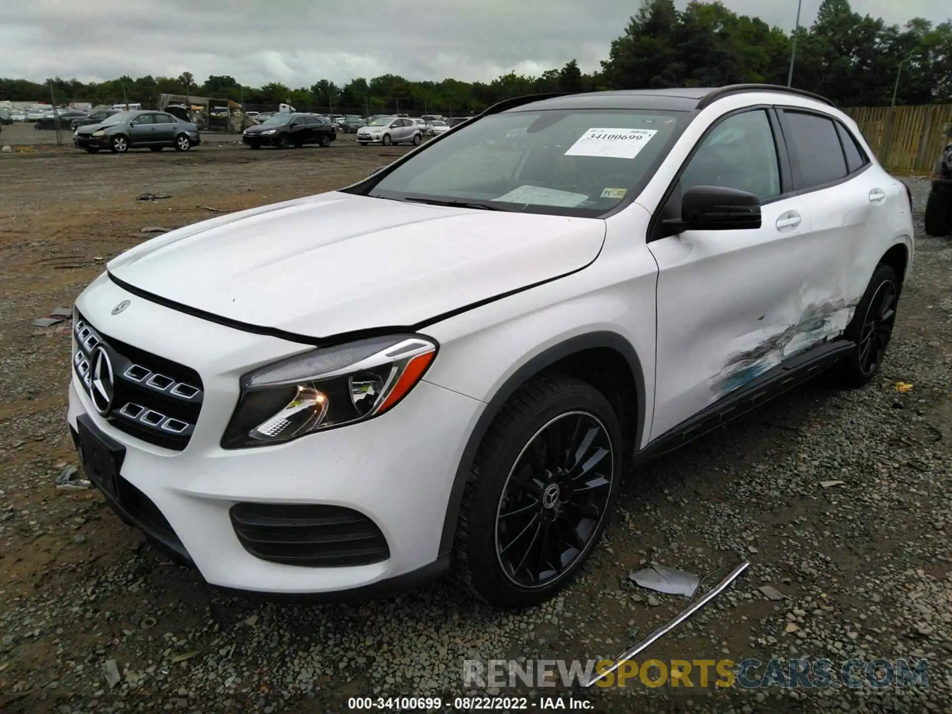 2 Photograph of a damaged car W1NTG4EB7LU040074 MERCEDES-BENZ GLA 2020