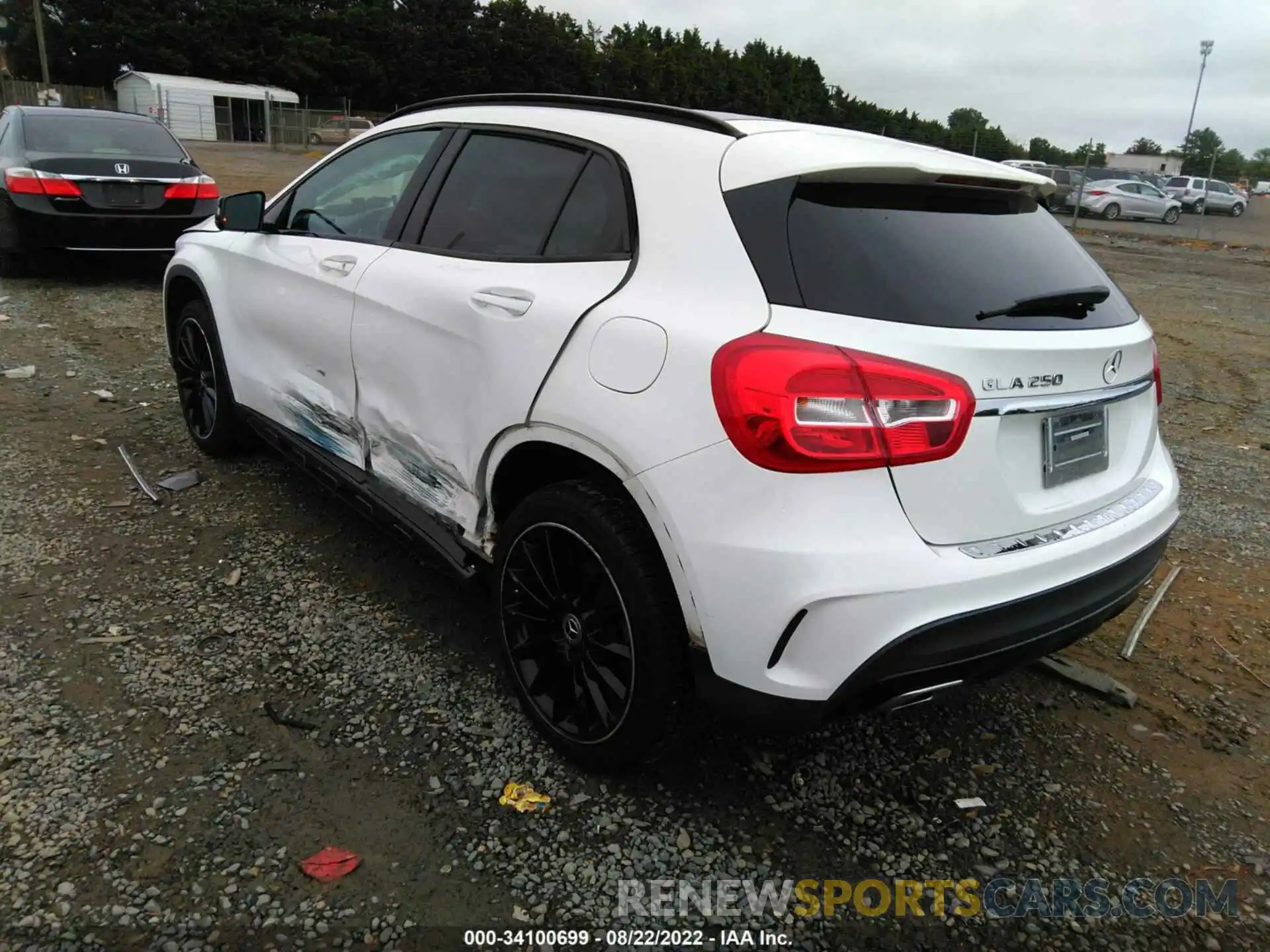 3 Photograph of a damaged car W1NTG4EB7LU040074 MERCEDES-BENZ GLA 2020