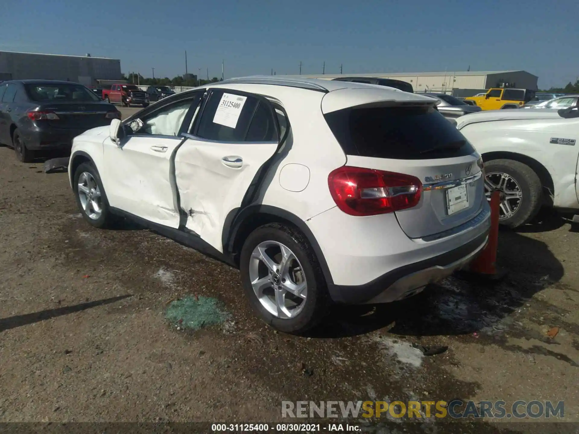 3 Photograph of a damaged car W1NTG4EB7LU040589 MERCEDES-BENZ GLA 2020