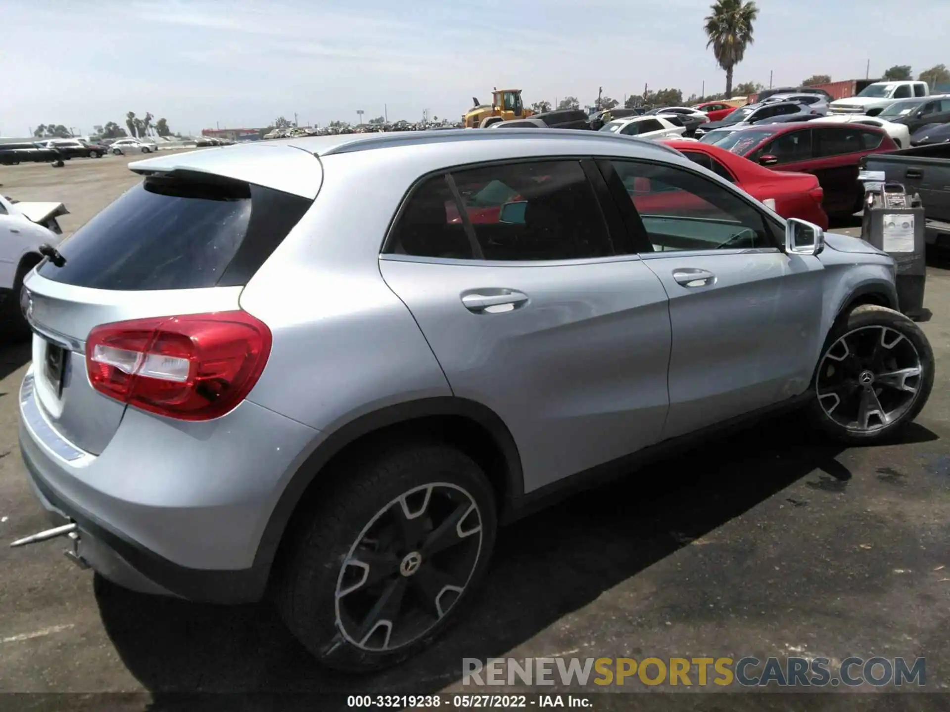 4 Photograph of a damaged car W1NTG4EBXLU030347 MERCEDES-BENZ GLA 2020