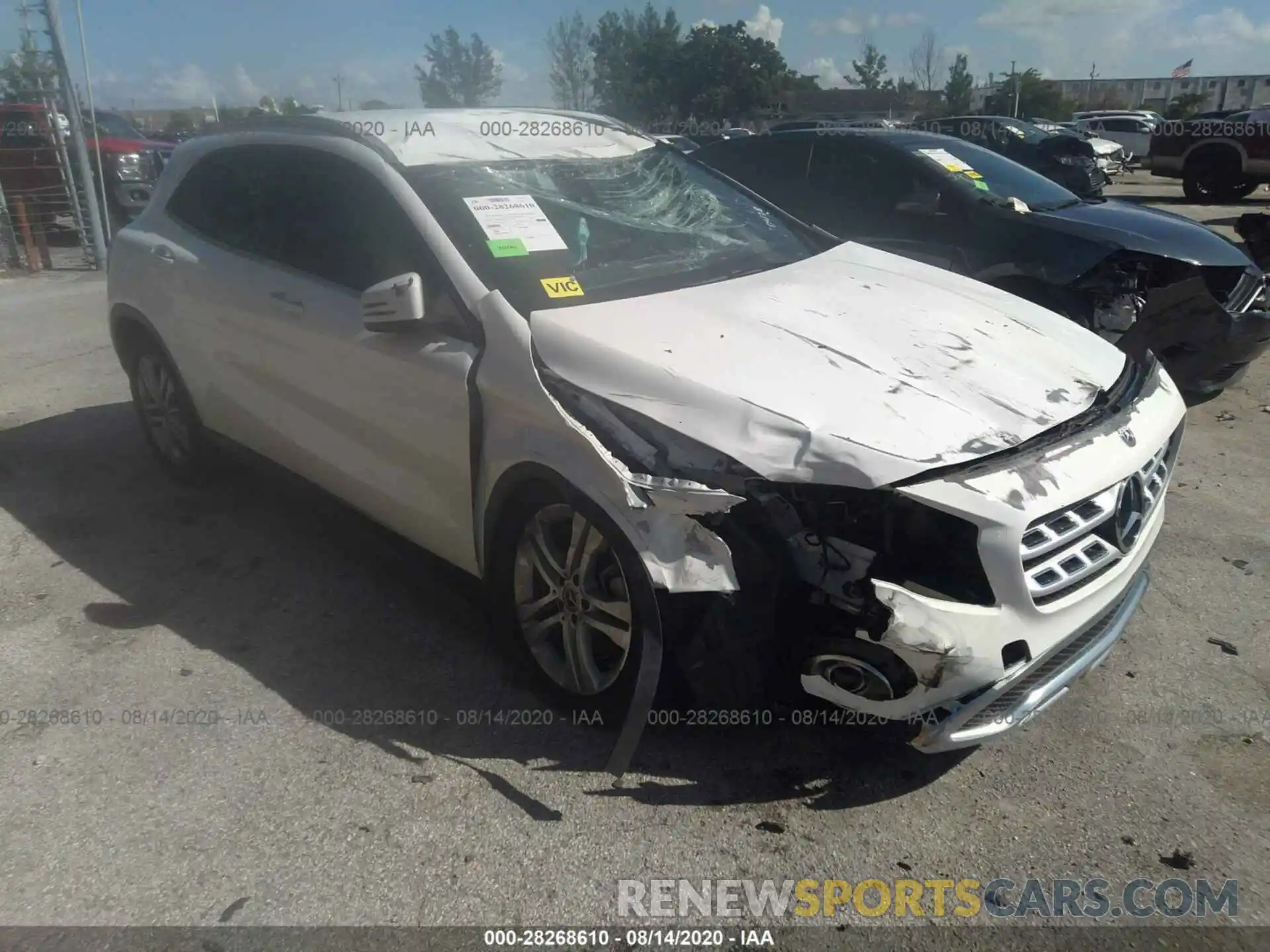 1 Photograph of a damaged car W1NTG4EBXLU030428 MERCEDES-BENZ GLA 2020