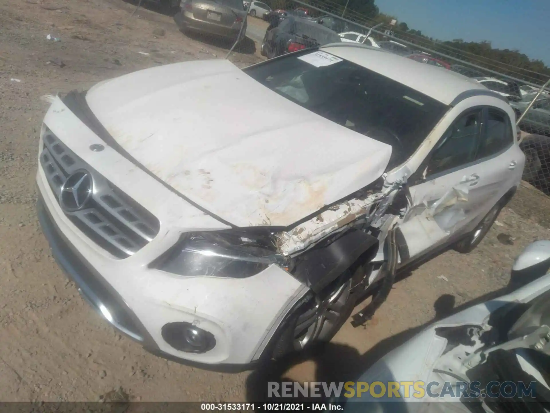 2 Photograph of a damaged car W1NTG4GB0LU040172 MERCEDES-BENZ GLA 2020