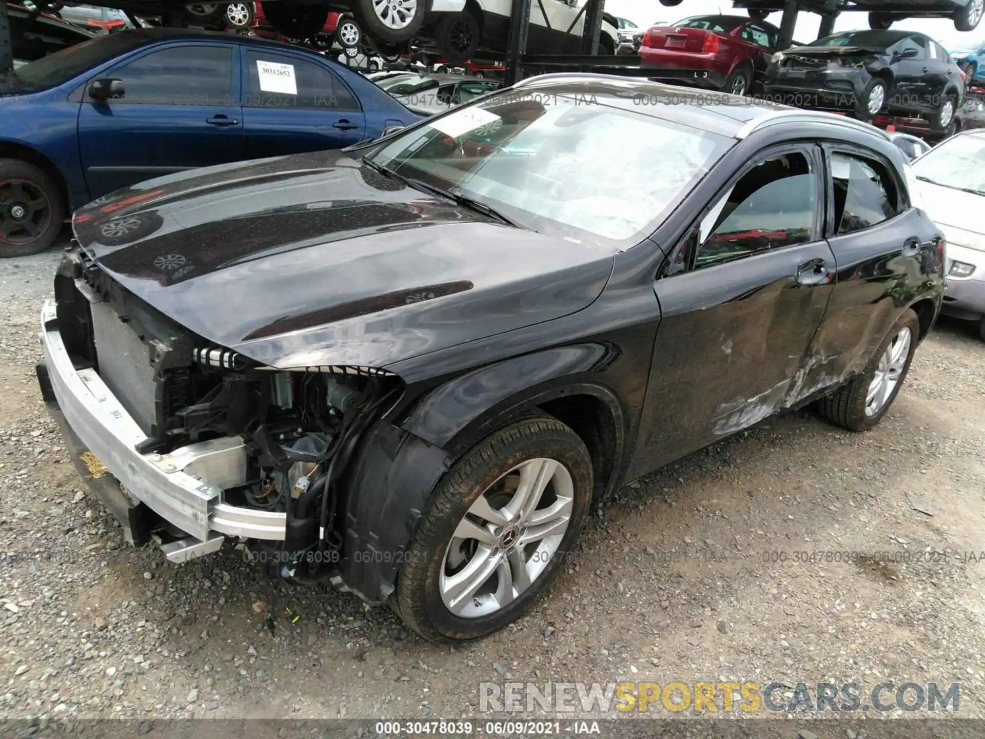 2 Photograph of a damaged car W1NTG4GB5LU029443 MERCEDES-BENZ GLA 2020