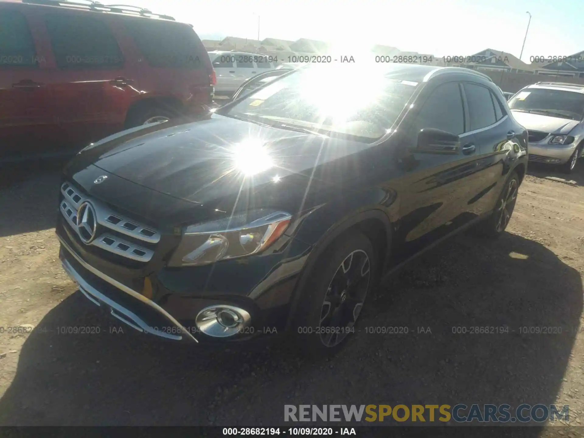 2 Photograph of a damaged car W1NTG4GB6LU030293 MERCEDES-BENZ GLA 2020