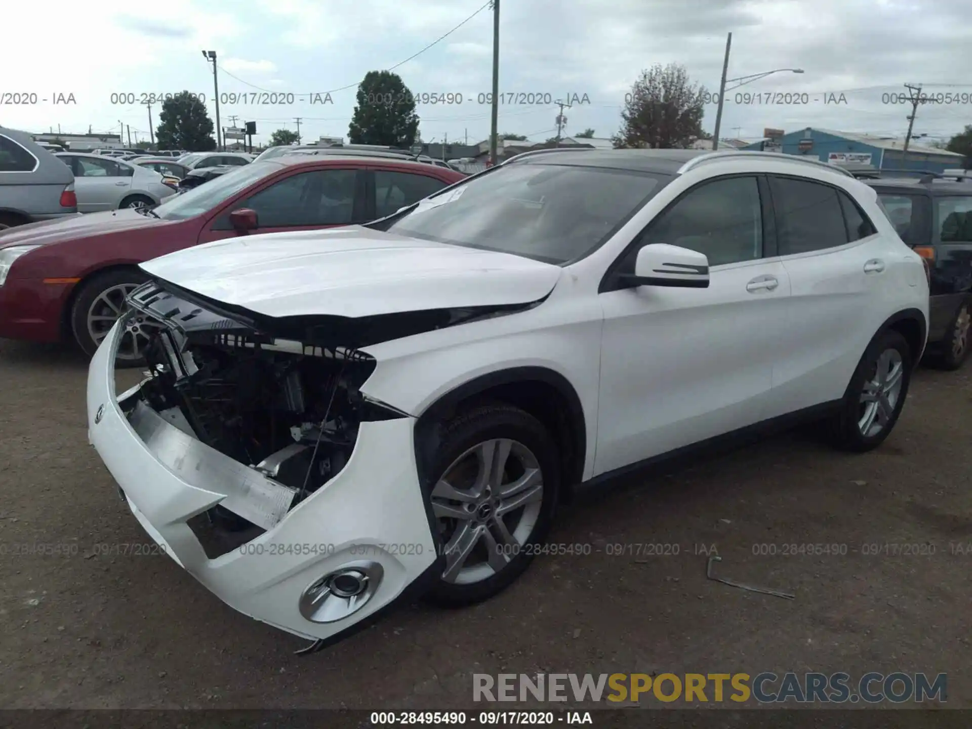 2 Photograph of a damaged car W1NTG4GB6LU031038 MERCEDES-BENZ GLA 2020