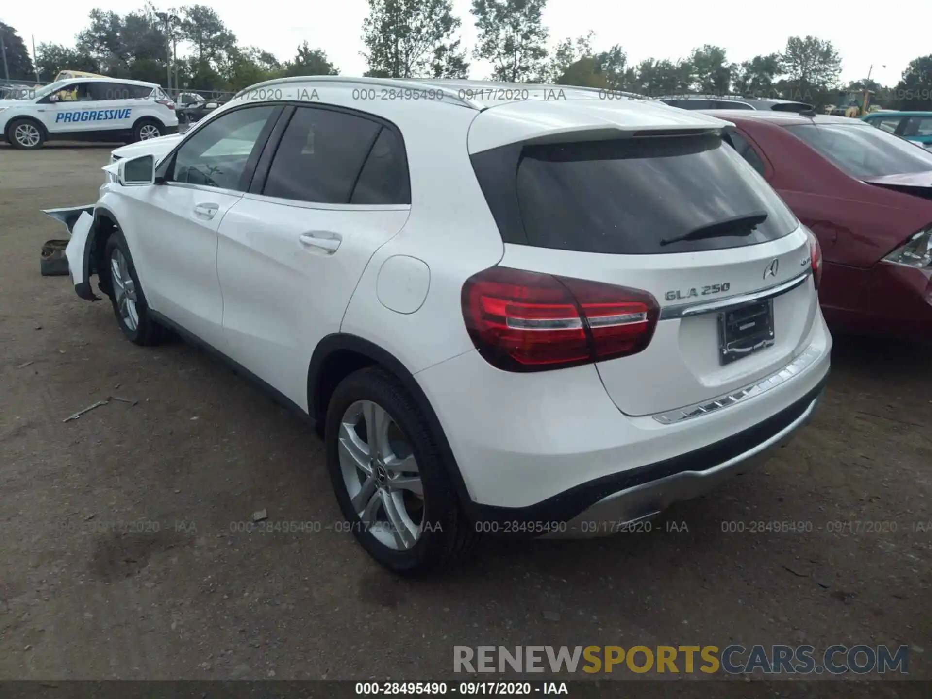 3 Photograph of a damaged car W1NTG4GB6LU031038 MERCEDES-BENZ GLA 2020