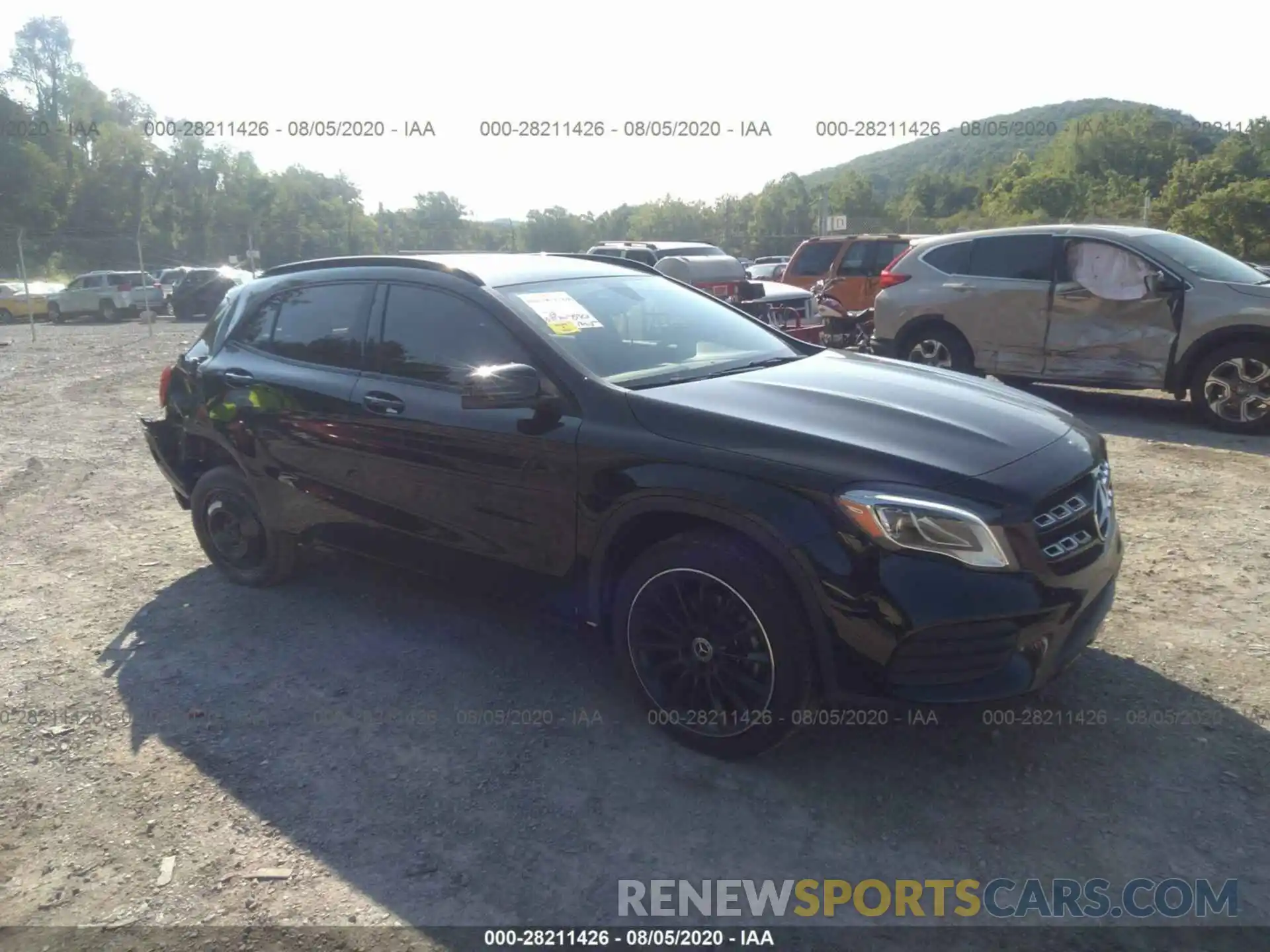 1 Photograph of a damaged car WDCTG4EB0LU024249 MERCEDES-BENZ GLA 2020