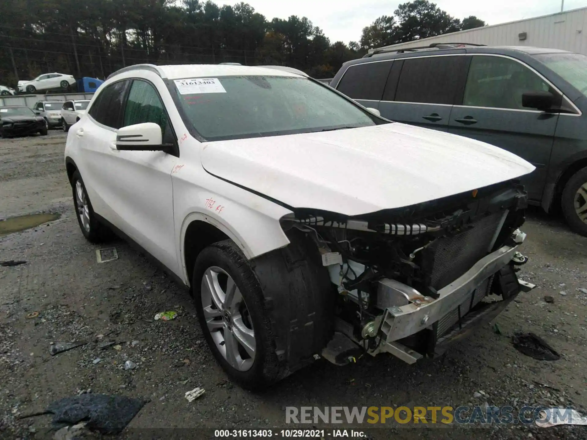 1 Photograph of a damaged car WDCTG4EB0LU028530 MERCEDES-BENZ GLA 2020