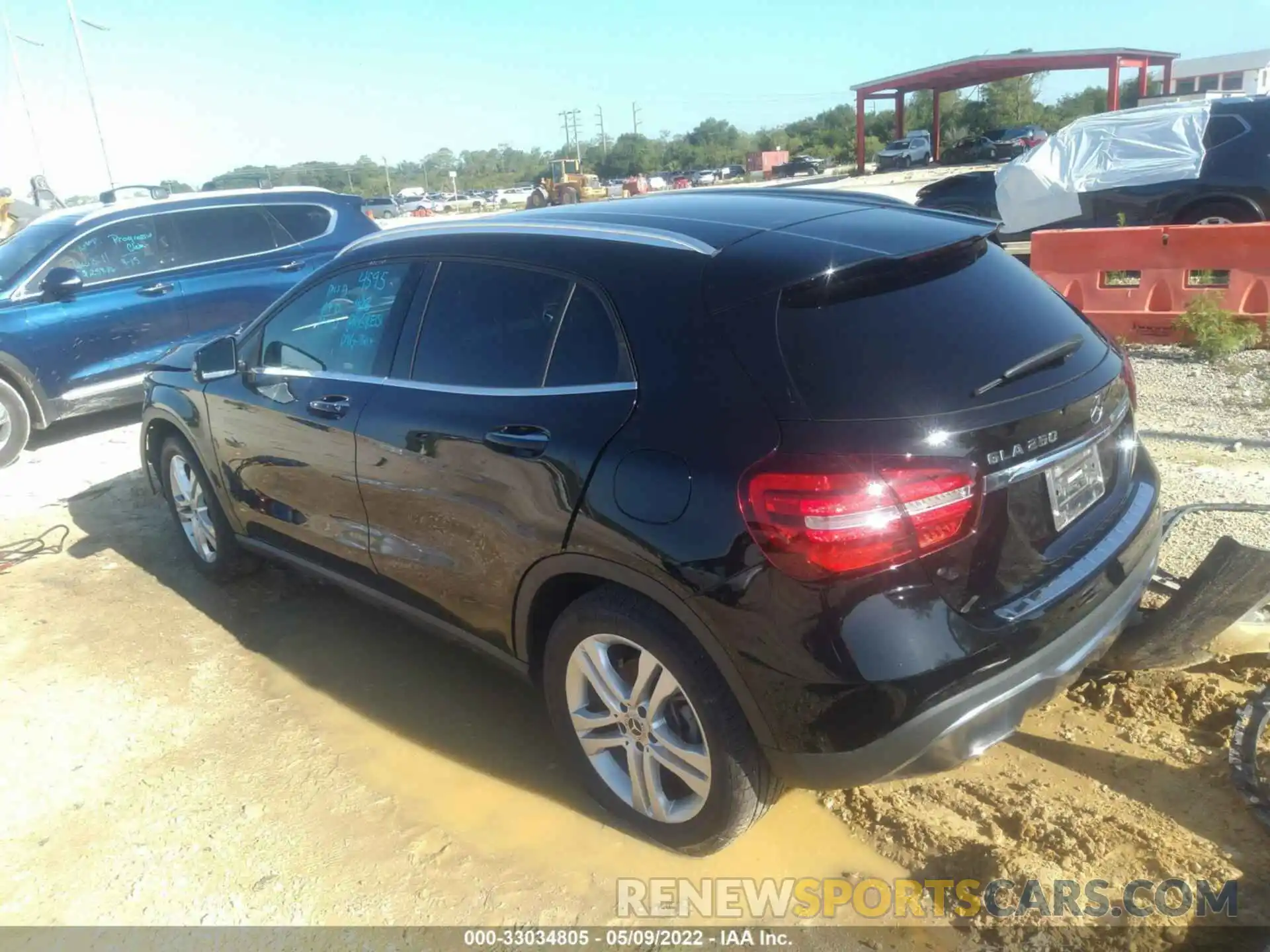 3 Photograph of a damaged car WDCTG4EB2LU025631 MERCEDES-BENZ GLA 2020