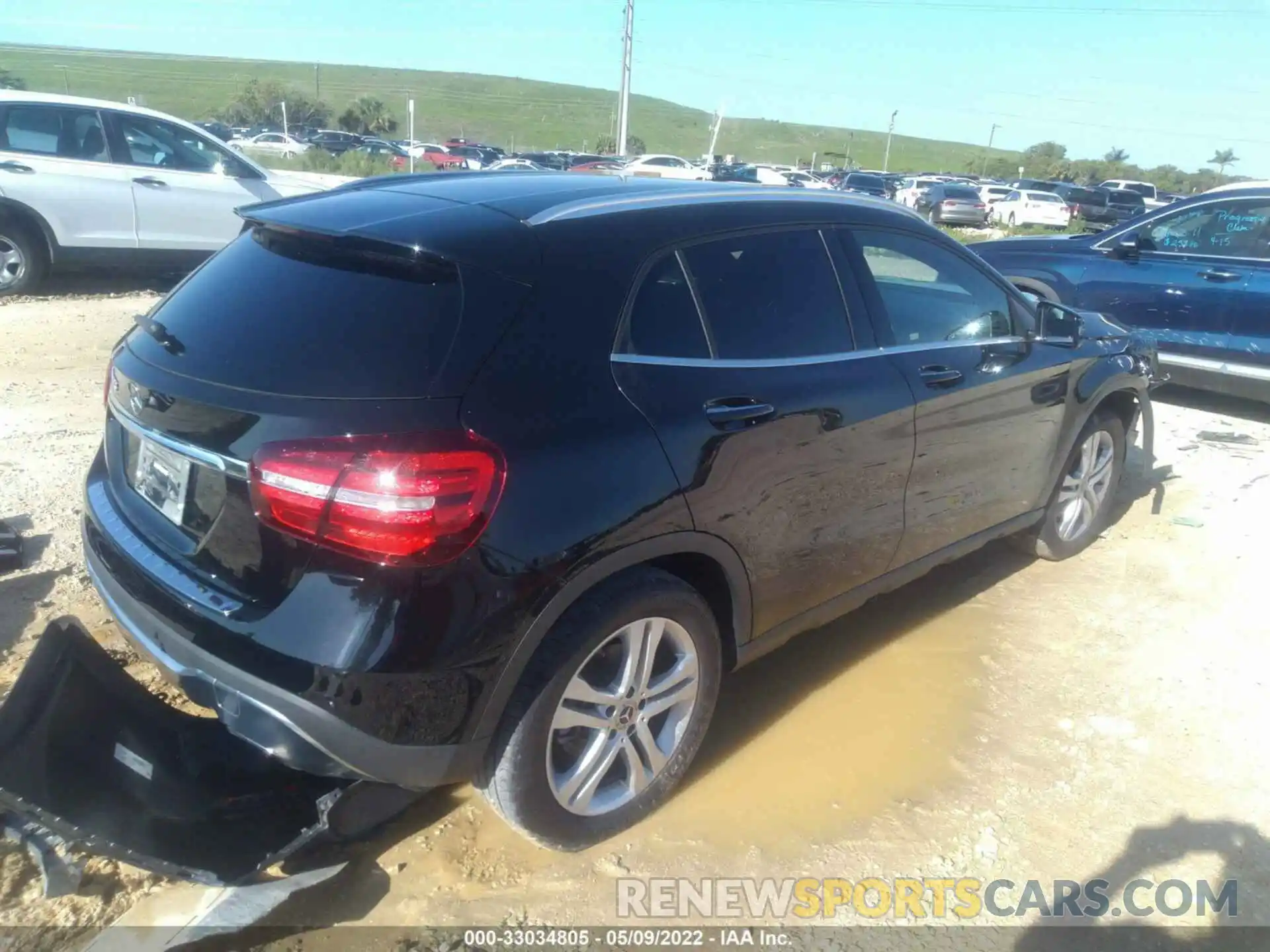 4 Photograph of a damaged car WDCTG4EB2LU025631 MERCEDES-BENZ GLA 2020