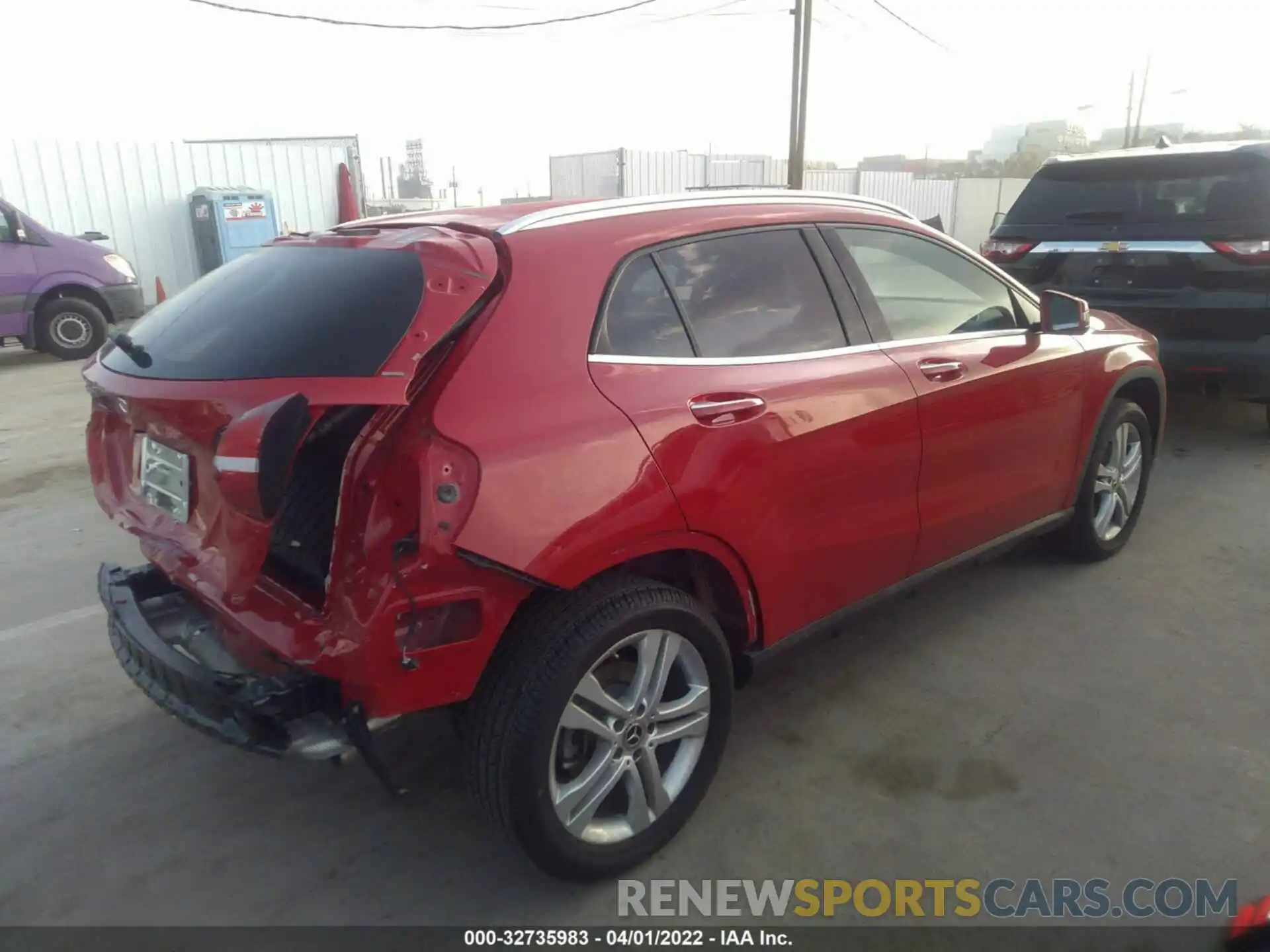 4 Photograph of a damaged car WDCTG4EB3LU024858 MERCEDES-BENZ GLA 2020