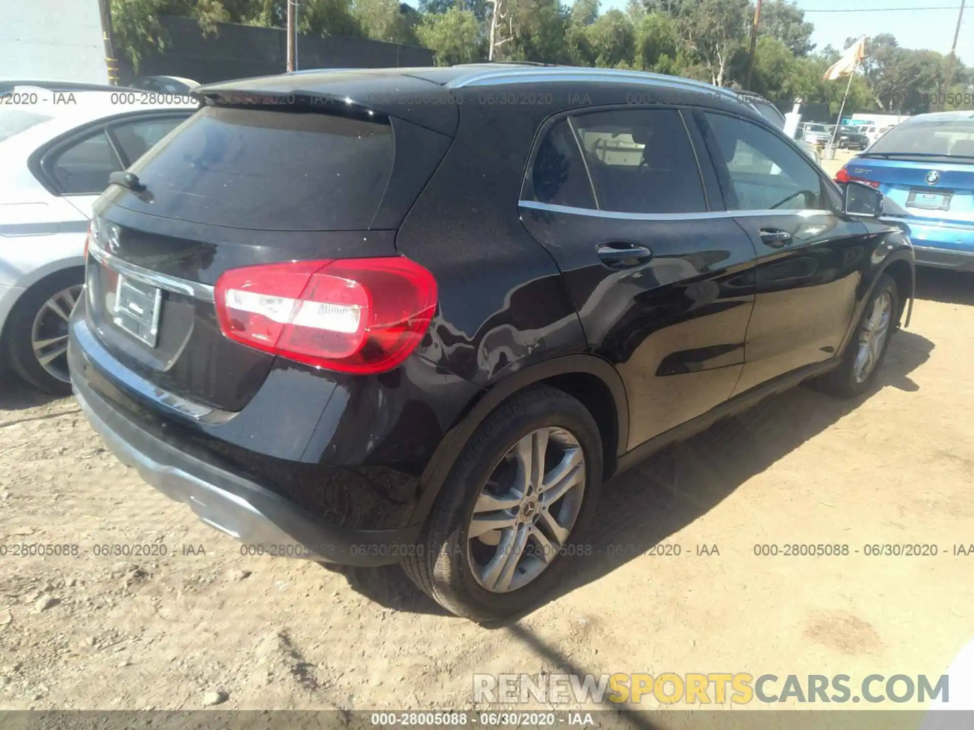 4 Photograph of a damaged car WDCTG4EB3LU028716 MERCEDES-BENZ GLA 2020