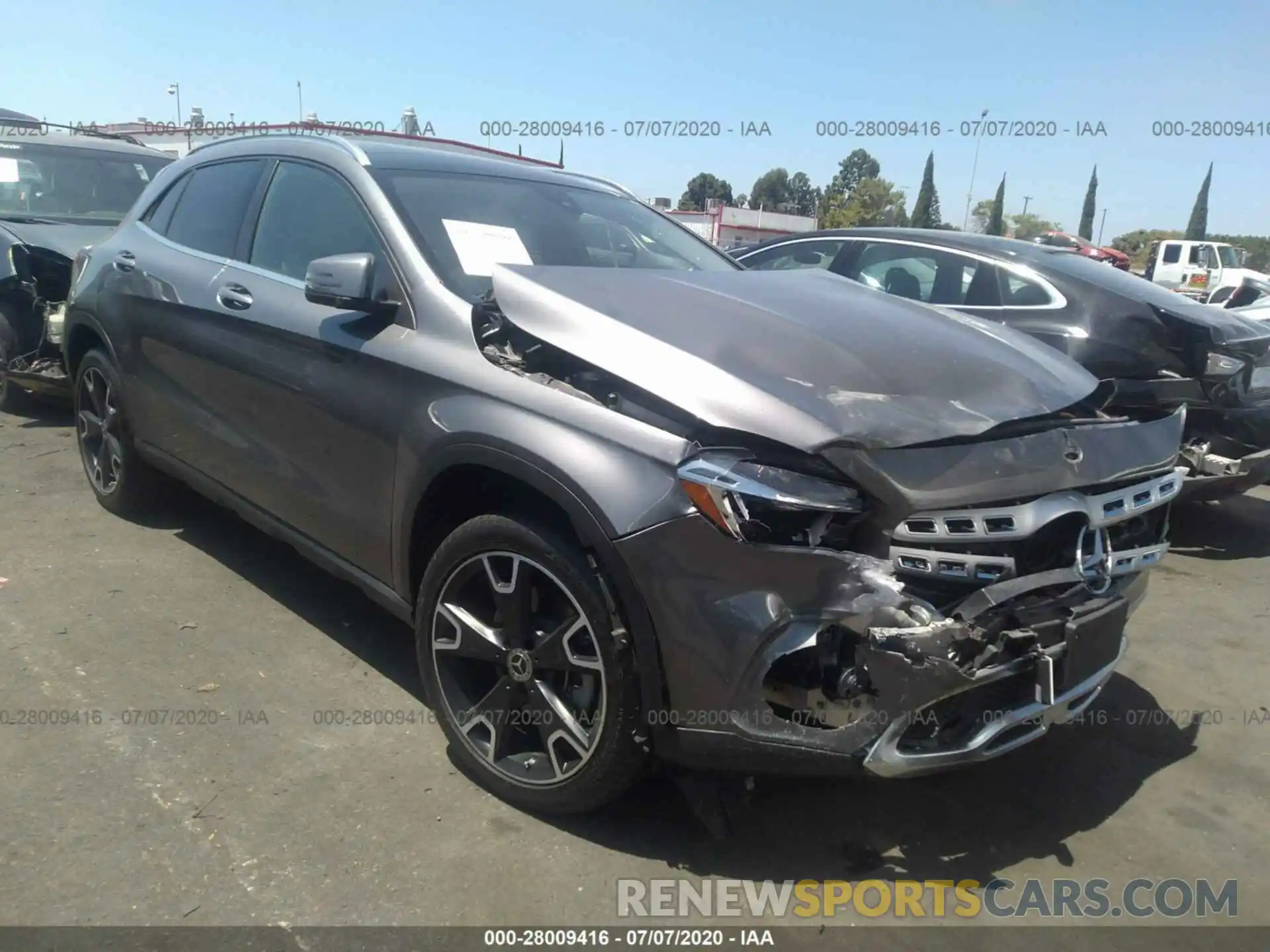 1 Photograph of a damaged car WDCTG4EB5LJ676270 MERCEDES-BENZ GLA 2020