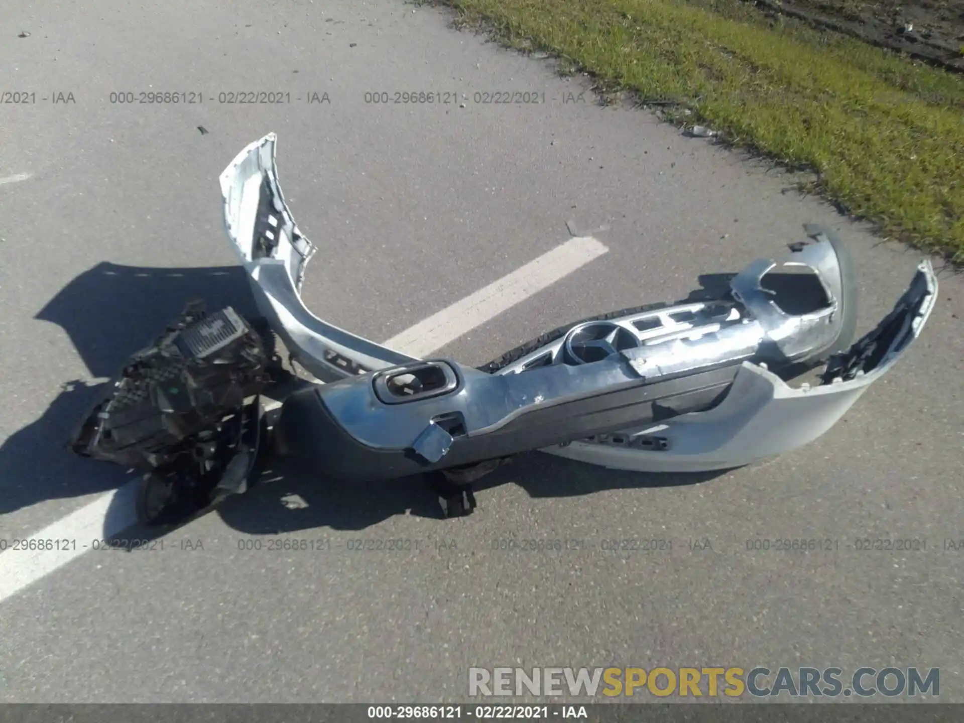 12 Photograph of a damaged car WDCTG4EB5LU026093 MERCEDES-BENZ GLA 2020